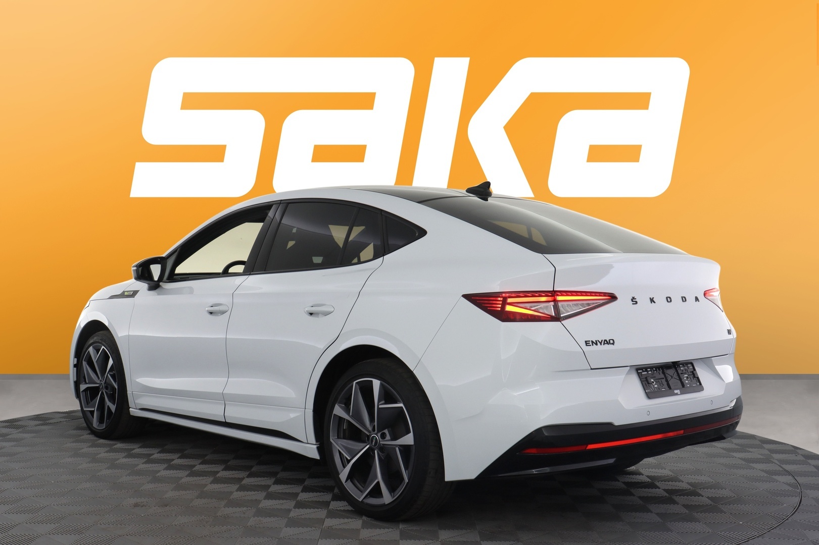 SKODA Enyaq 2022
