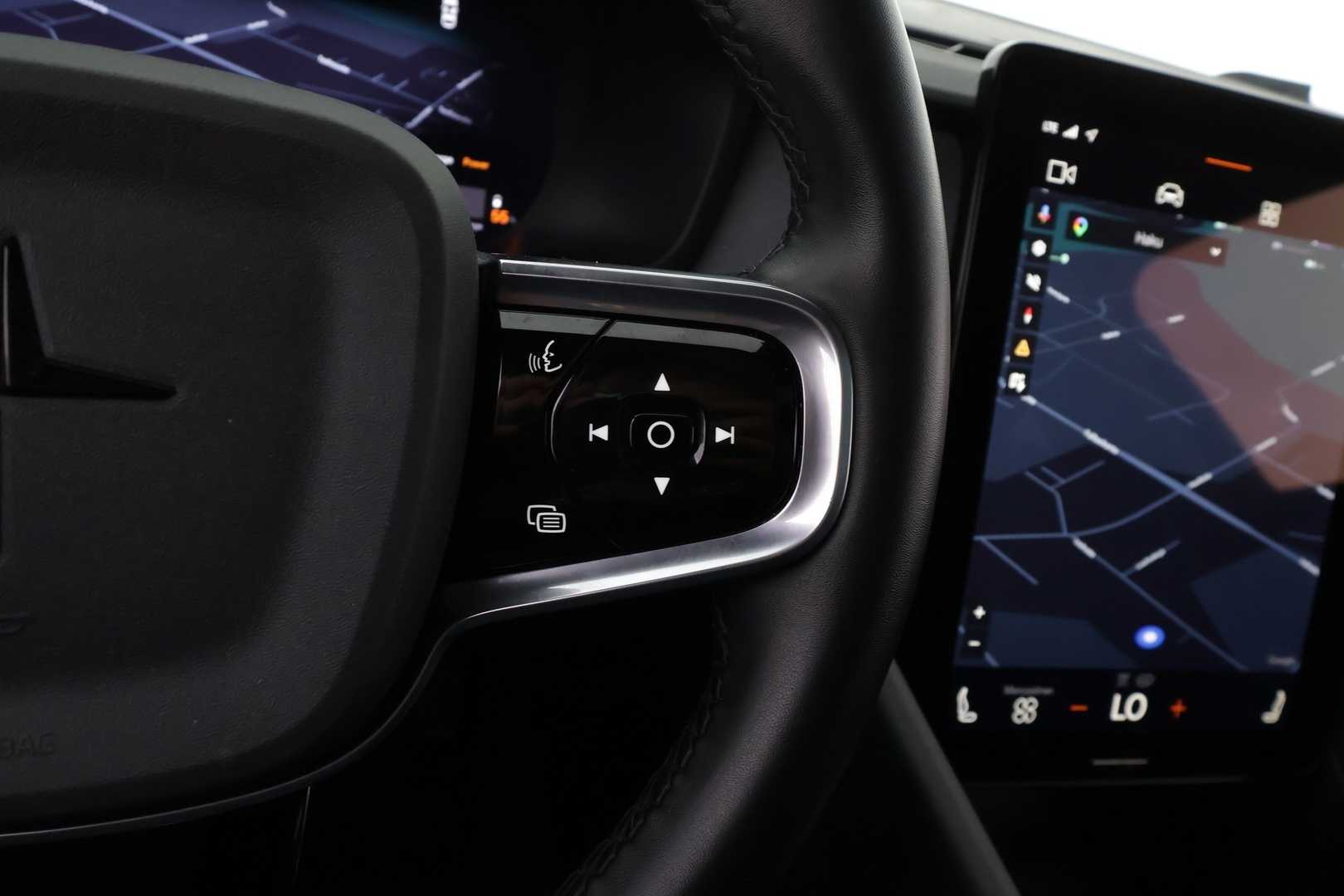 POLESTAR 2 2022