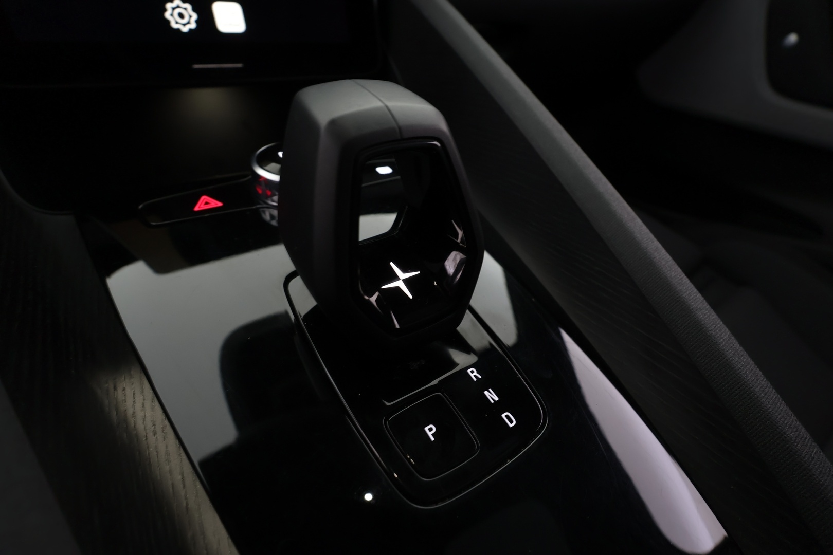POLESTAR 2 2022