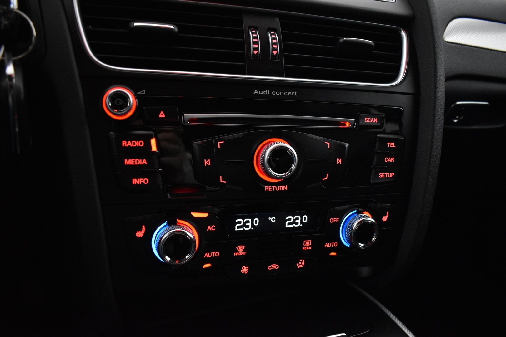 AUDI A4 ALLROAD 2013