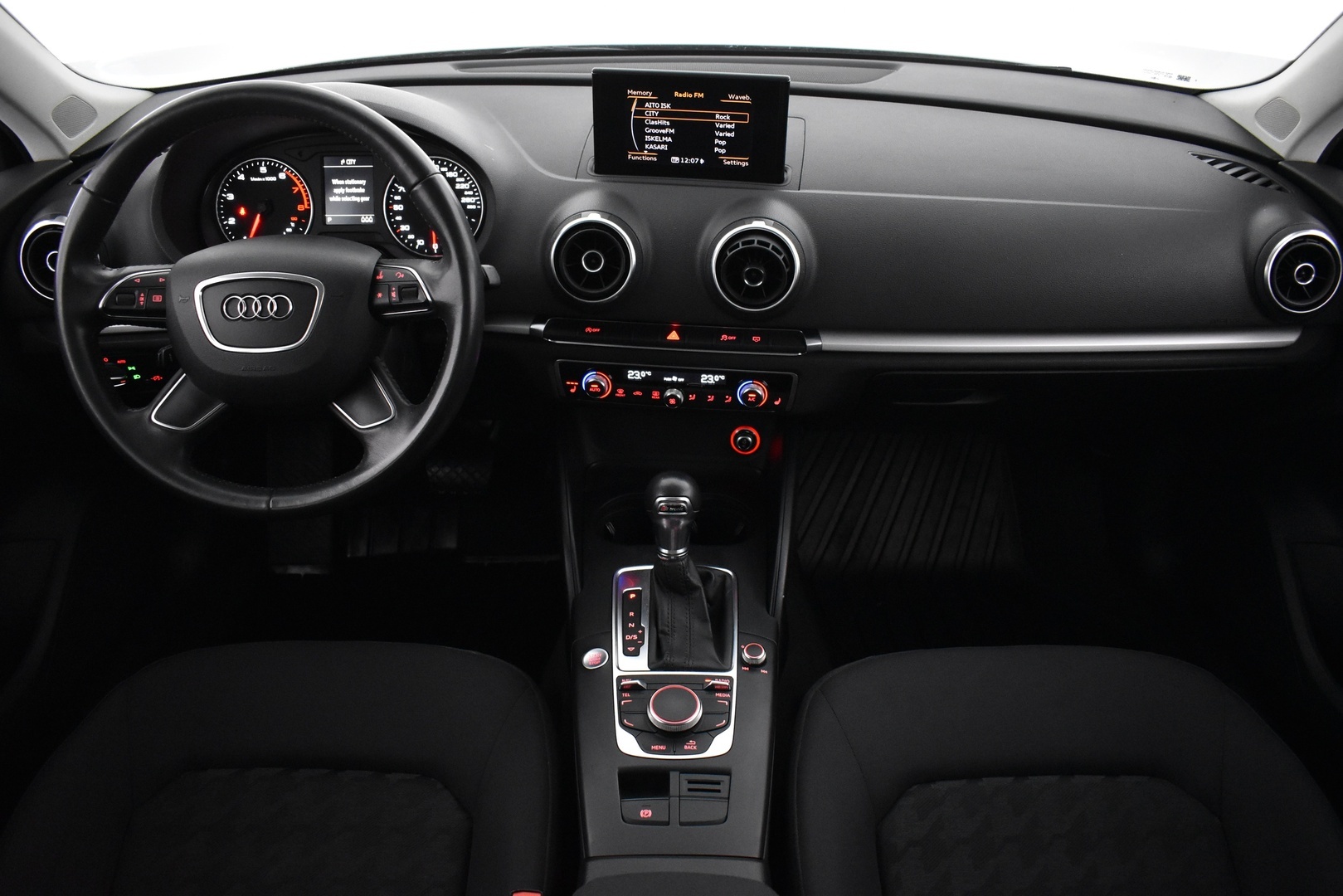 AUDI A3 2014