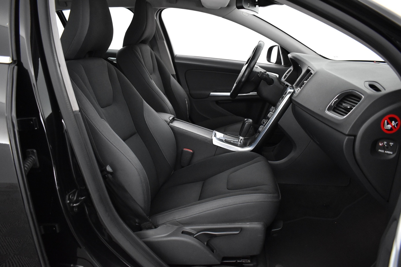 VOLVO V60 2011