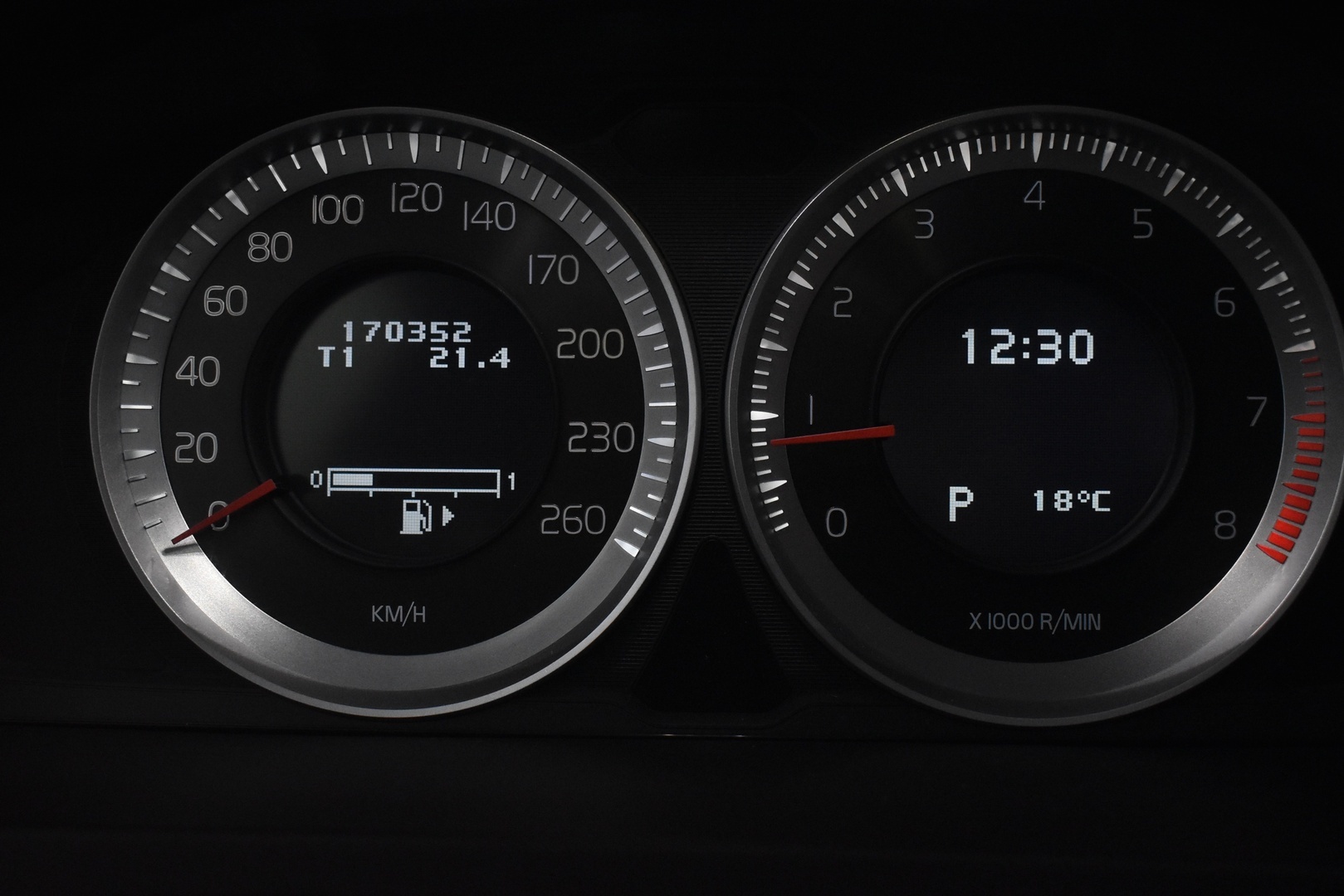 VOLVO V60 2011