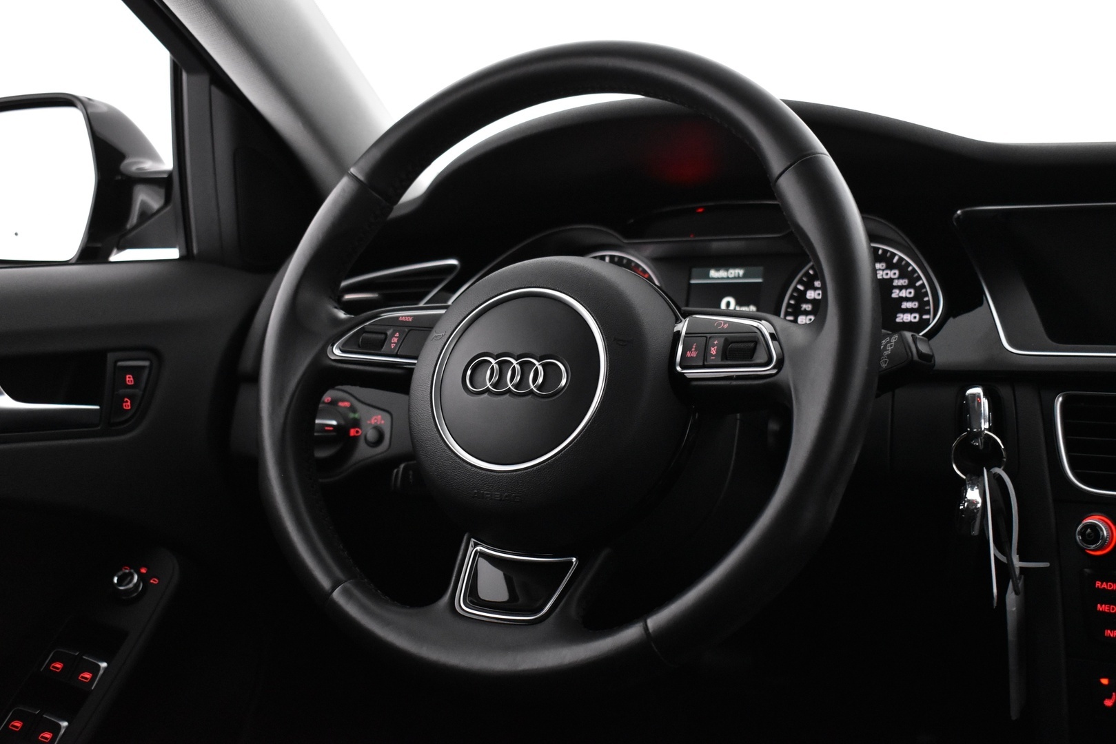 AUDI A4 2015