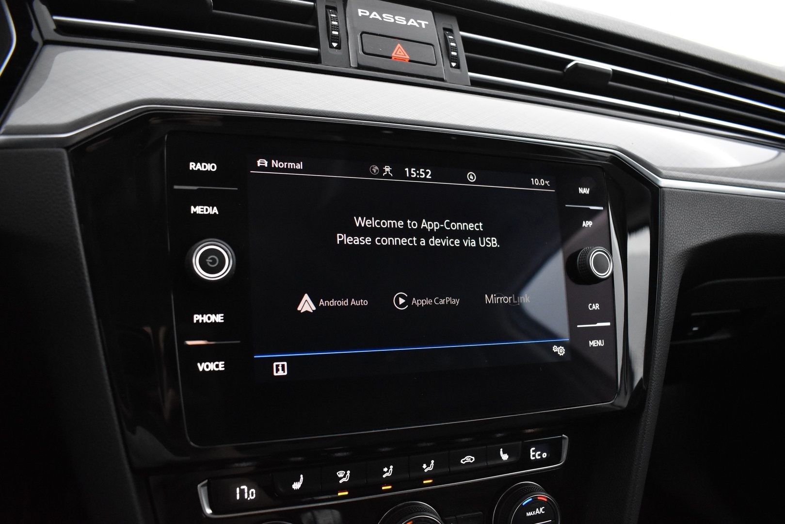 VOLKSWAGEN Passat 2020