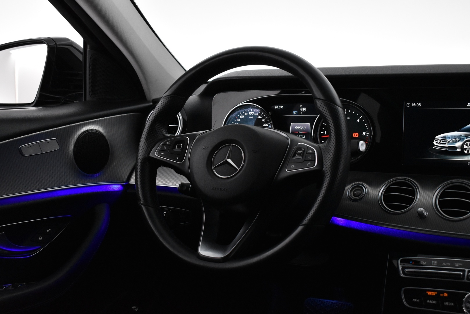 MERCEDES-BENZ E 2018