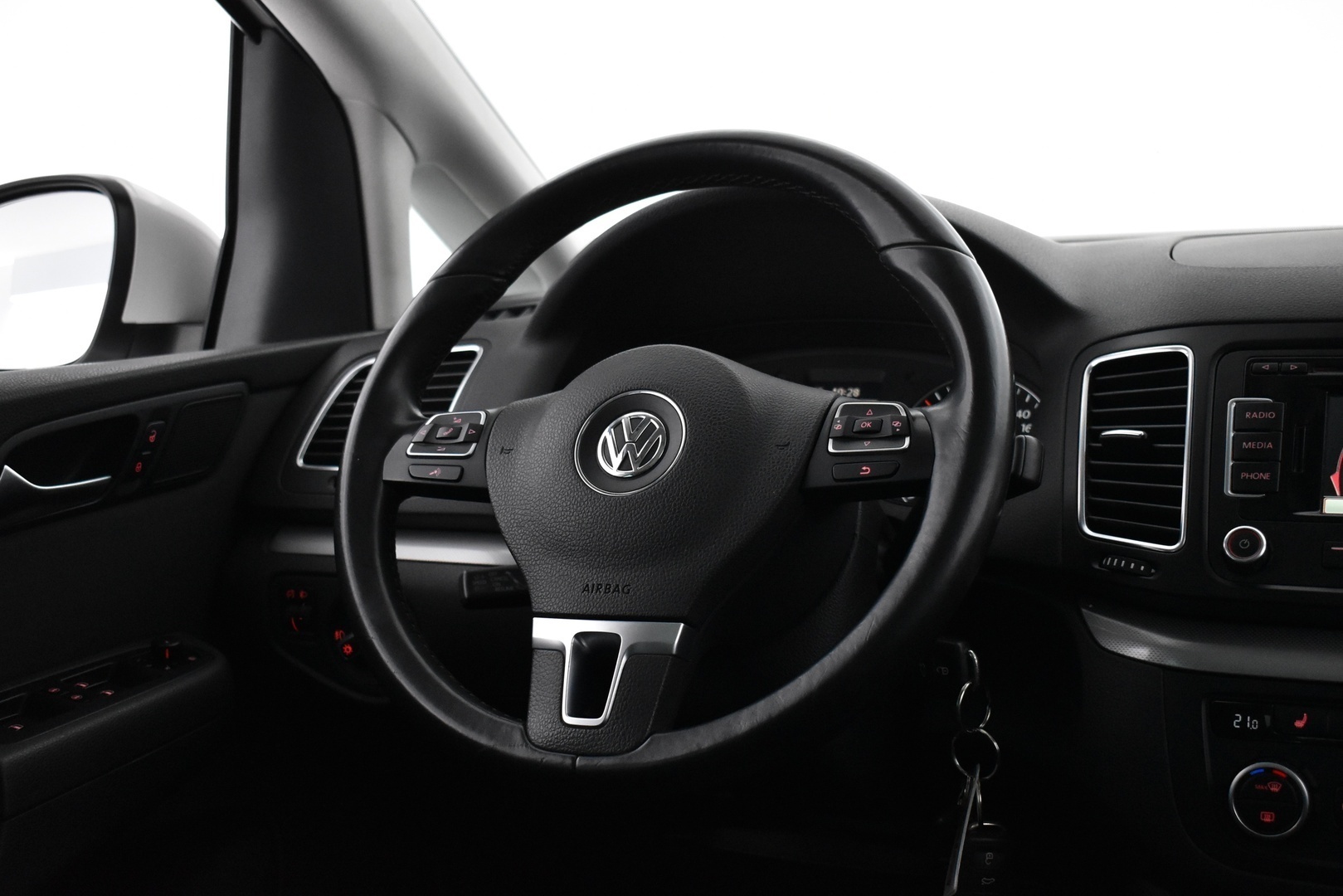 VOLKSWAGEN Sharan 2013