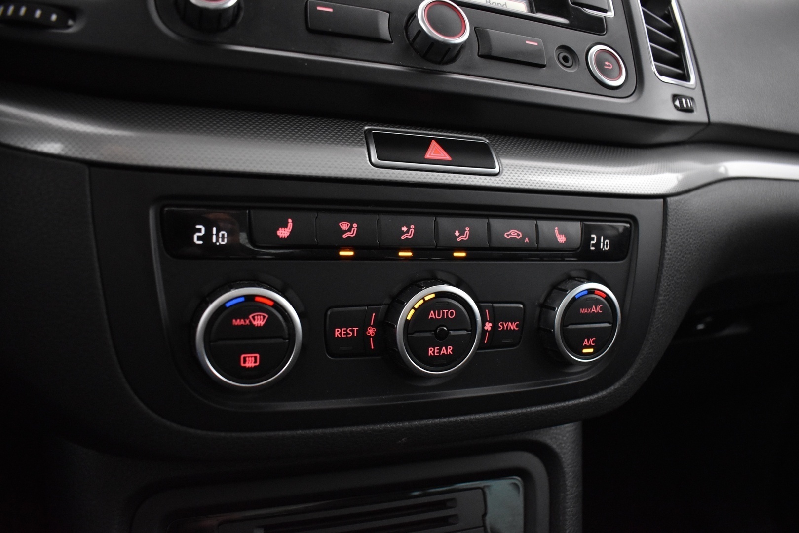 VOLKSWAGEN Sharan 2013