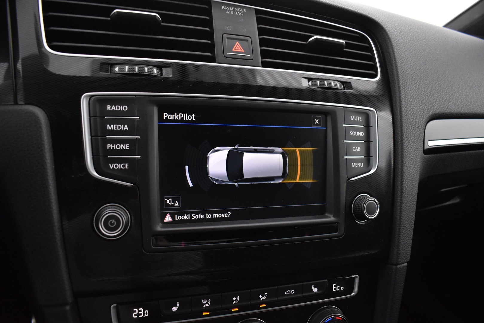 VOLKSWAGEN Golf 2017