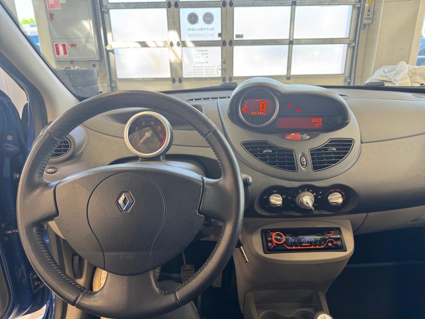 RENAULT Twingo 12