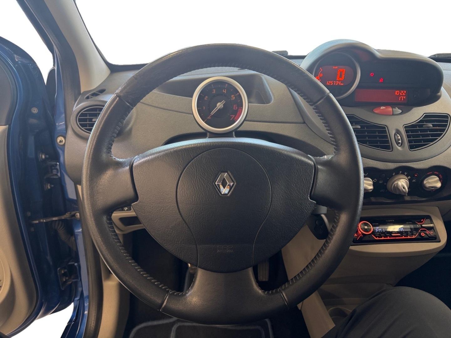 RENAULT Twingo 13
