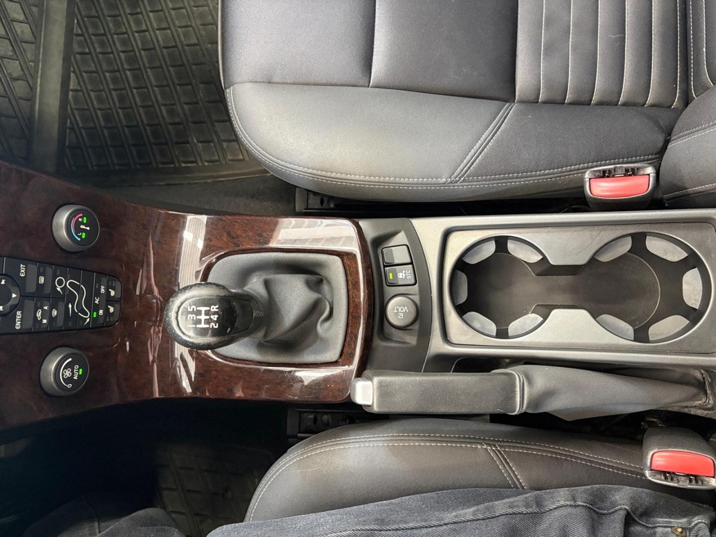 VOLVO S40 11