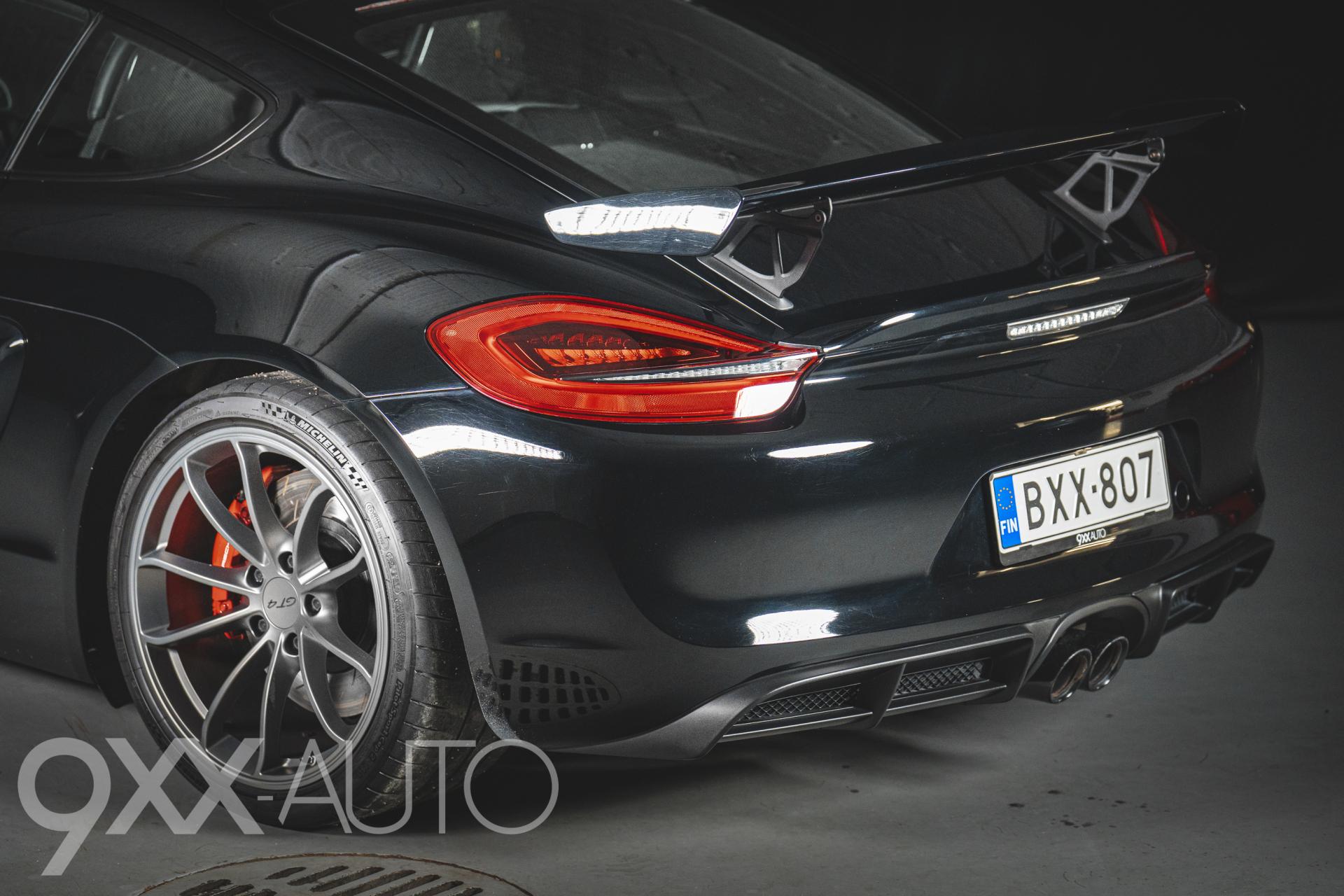 PORSCHE Cayman 12