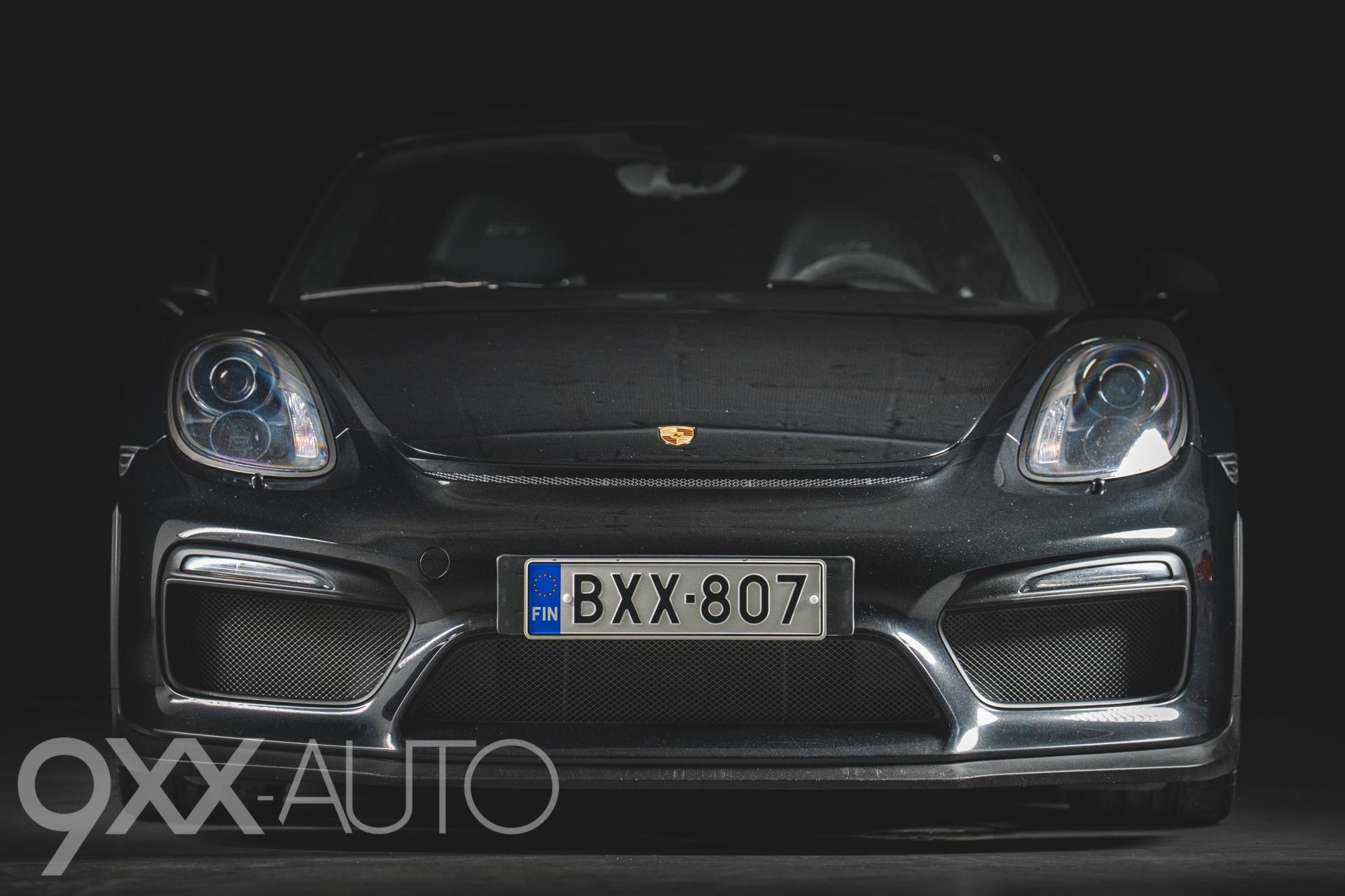 PORSCHE Cayman 9