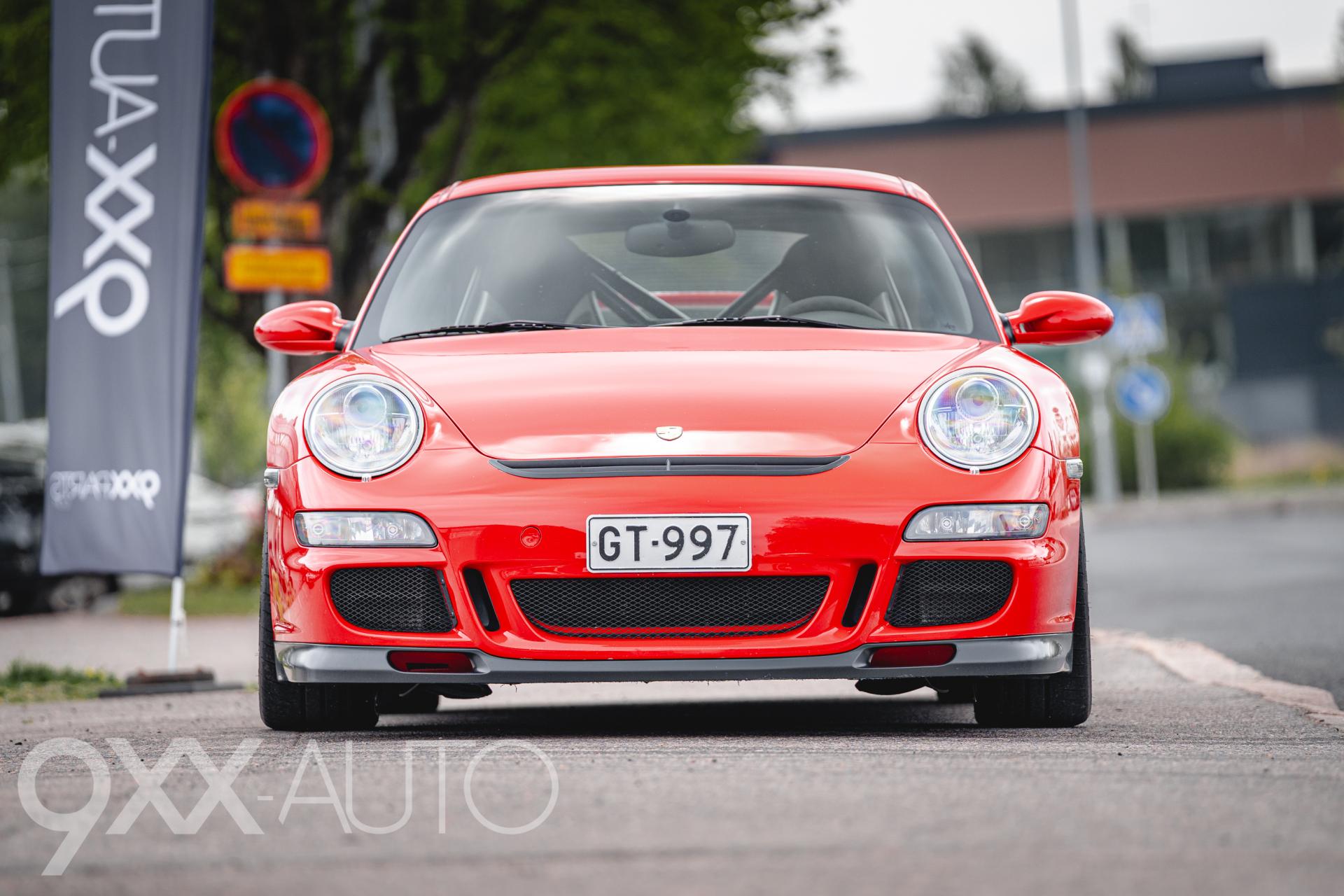 PORSCHE 911 10