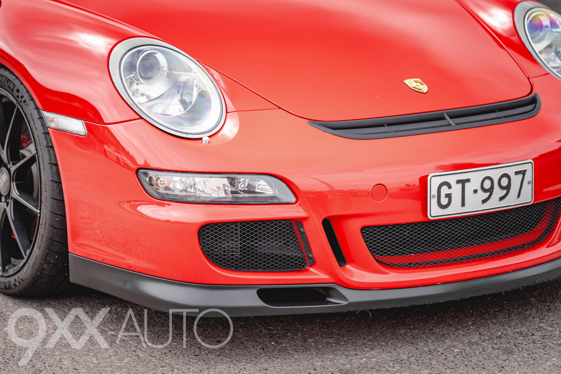 PORSCHE 911 11