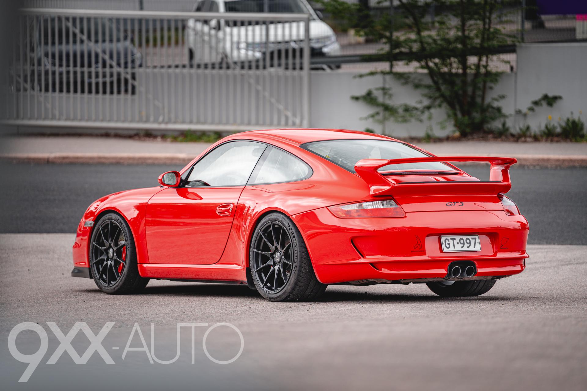 PORSCHE 911 3