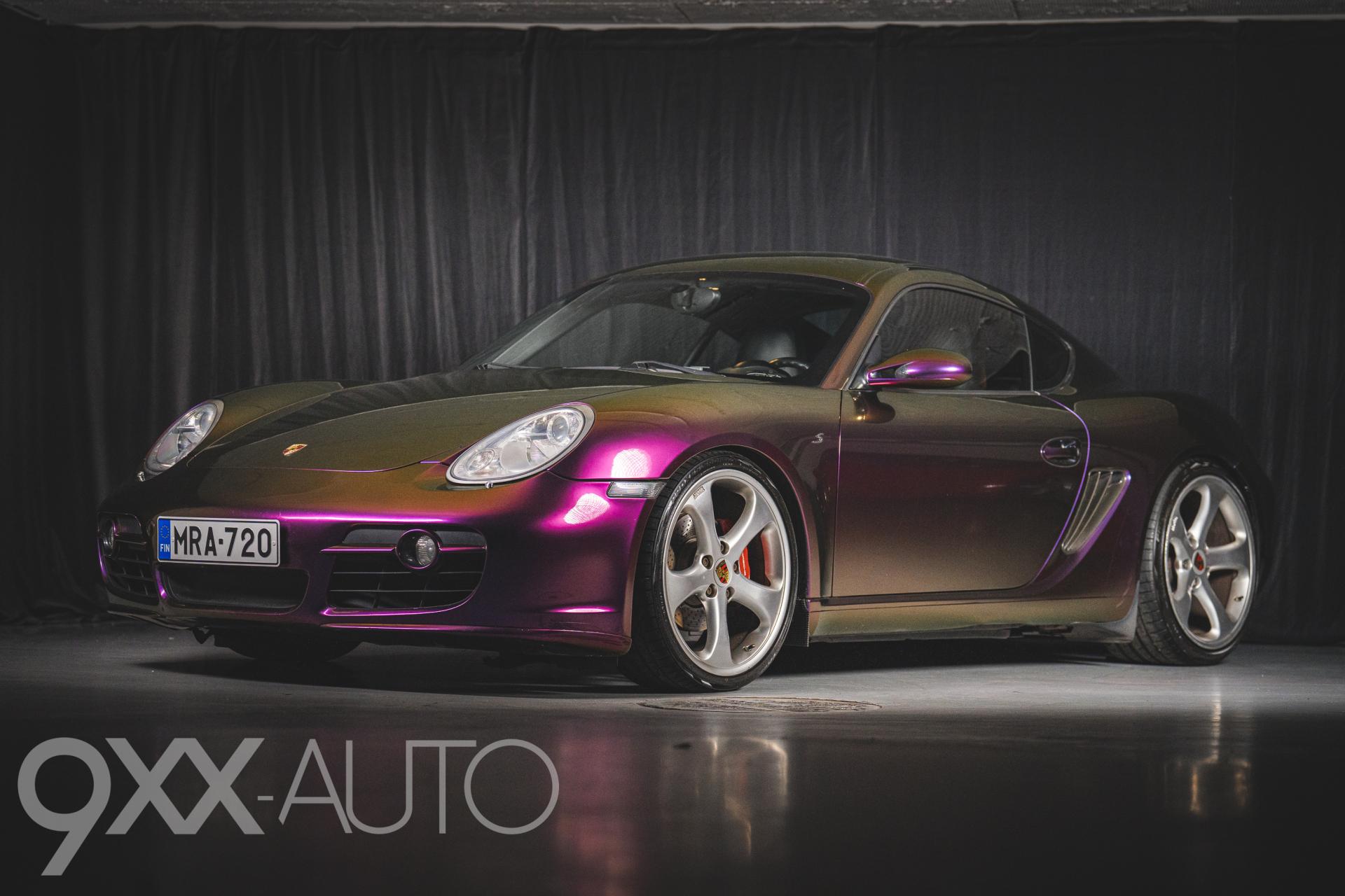 PORSCHE Cayman 1