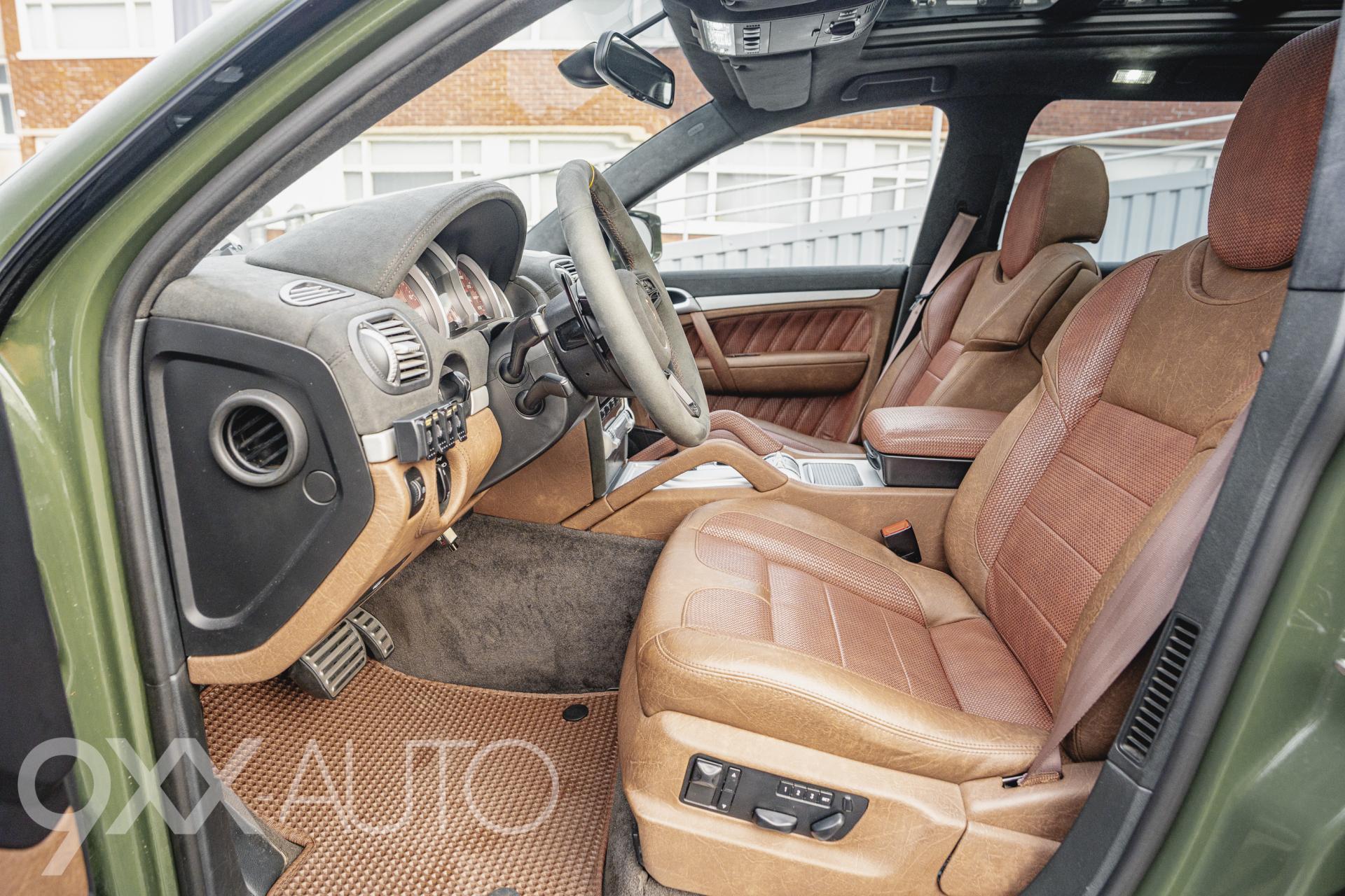 PORSCHE Cayenne 15