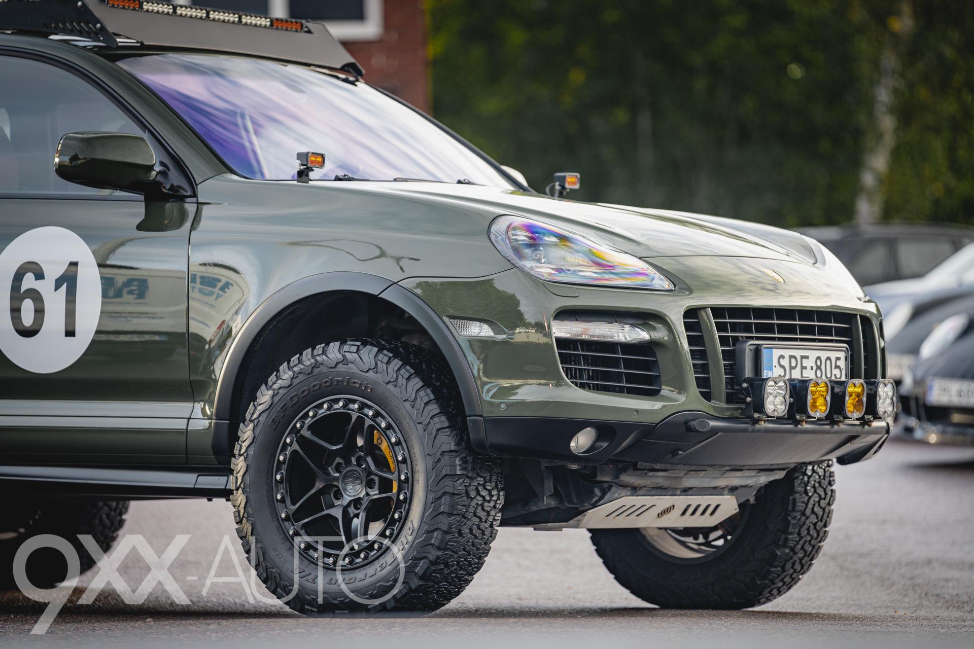 PORSCHE Cayenne 9