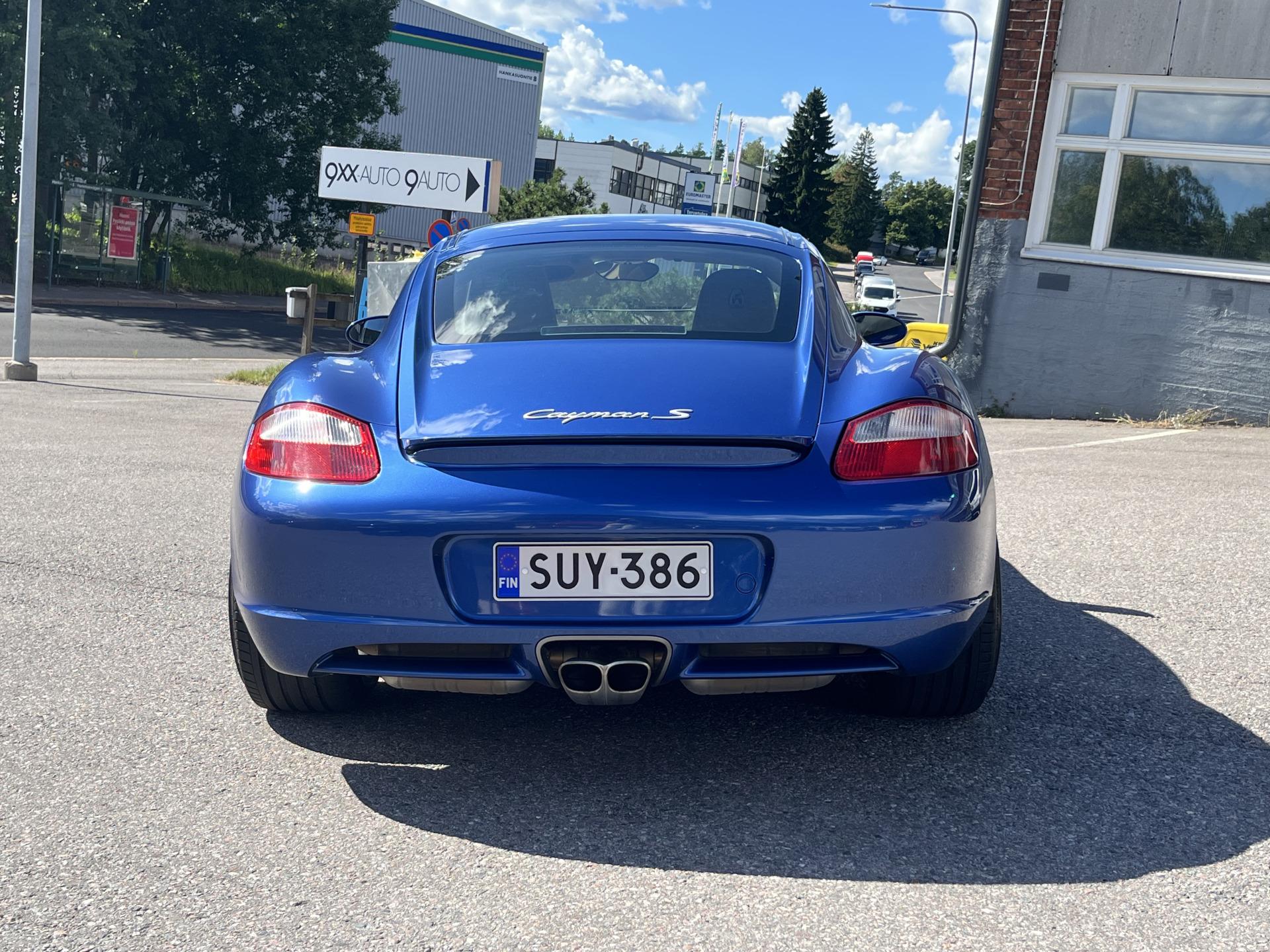 PORSCHE Cayman 8