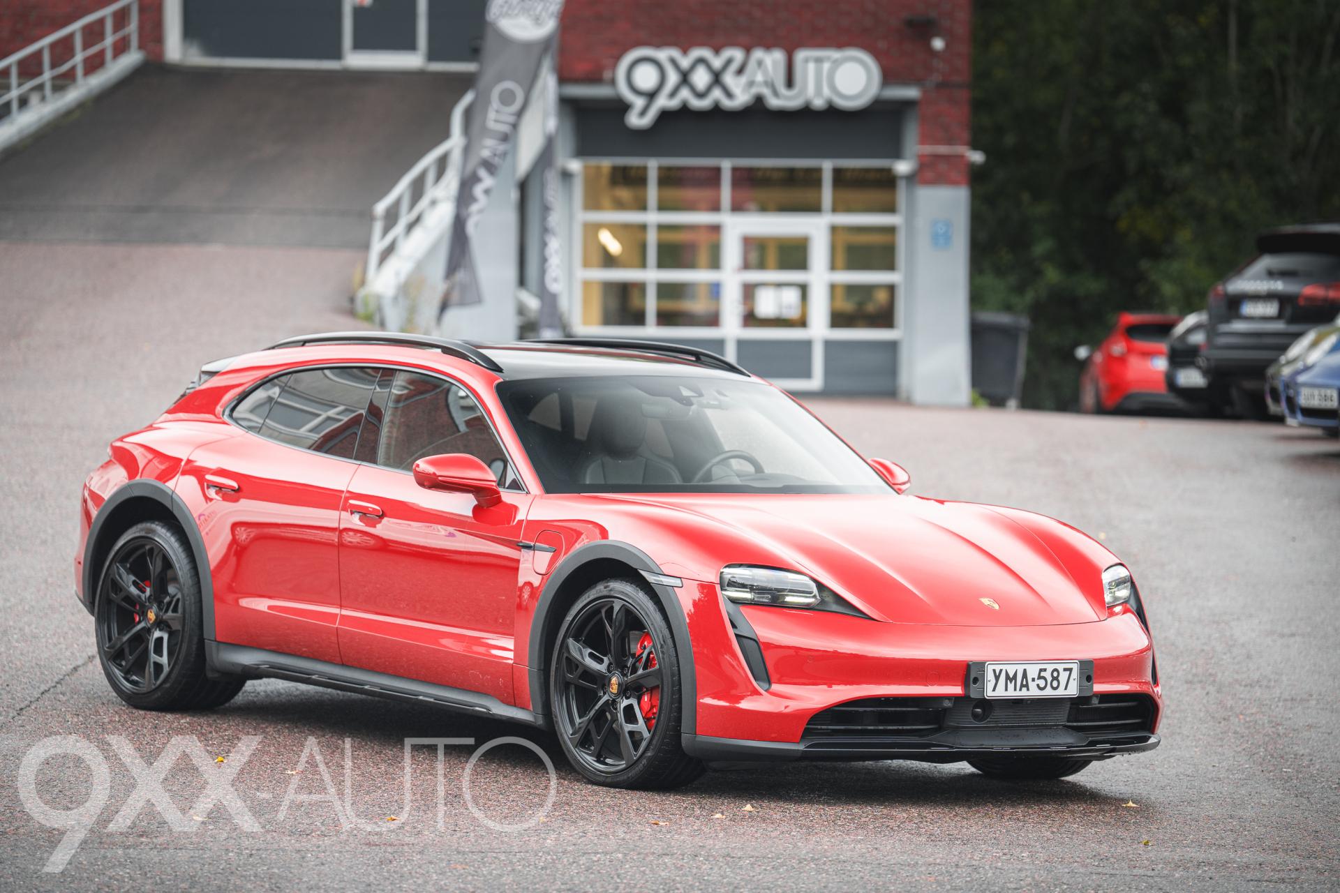 PORSCHE Taycan 1