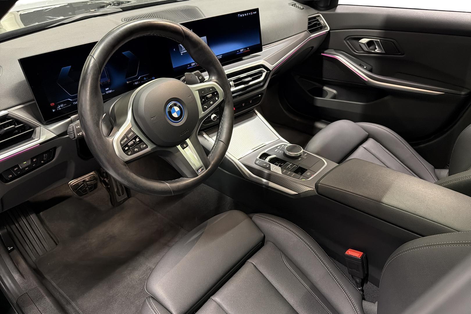 BMW 330 9
