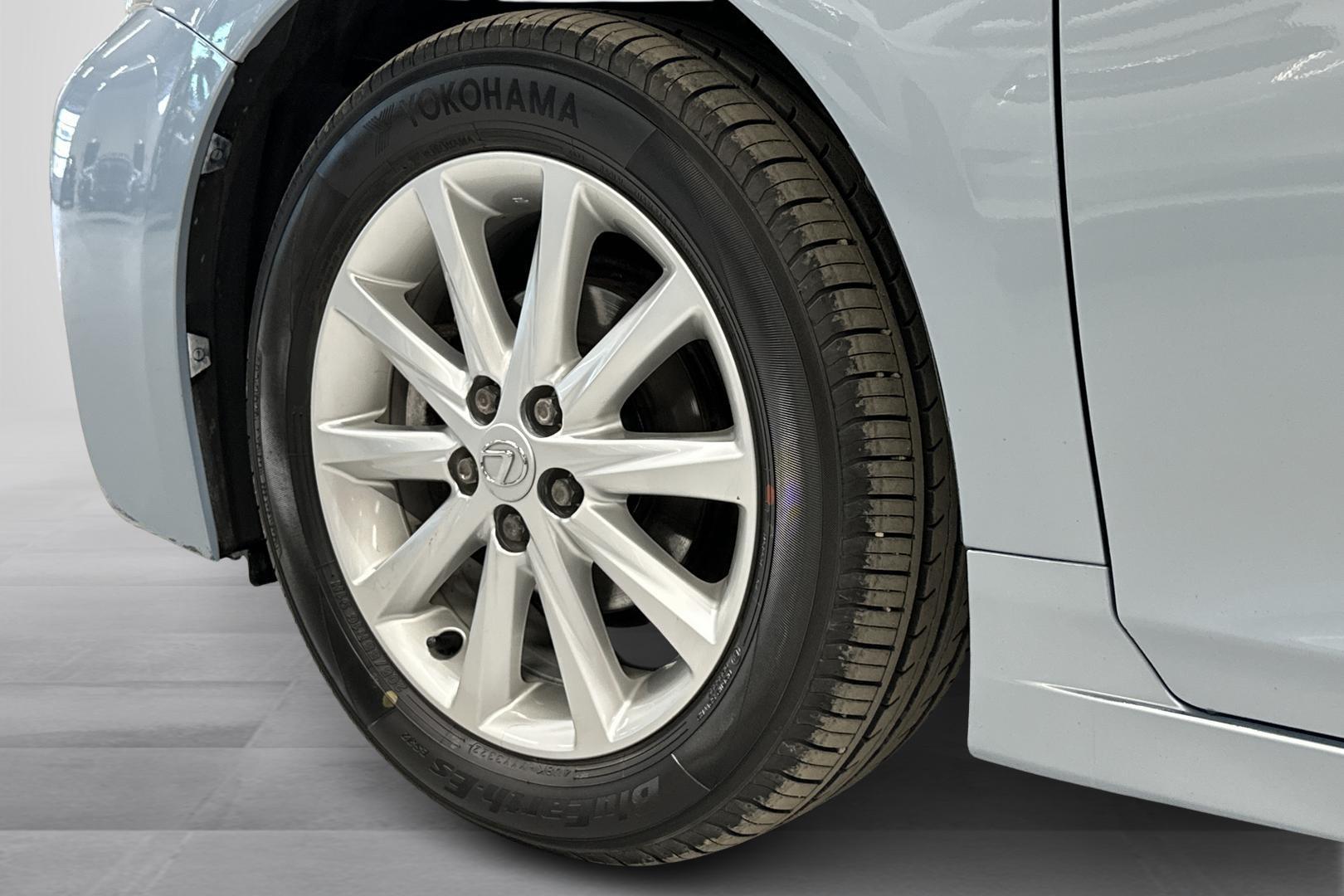 Lexus CT 2011