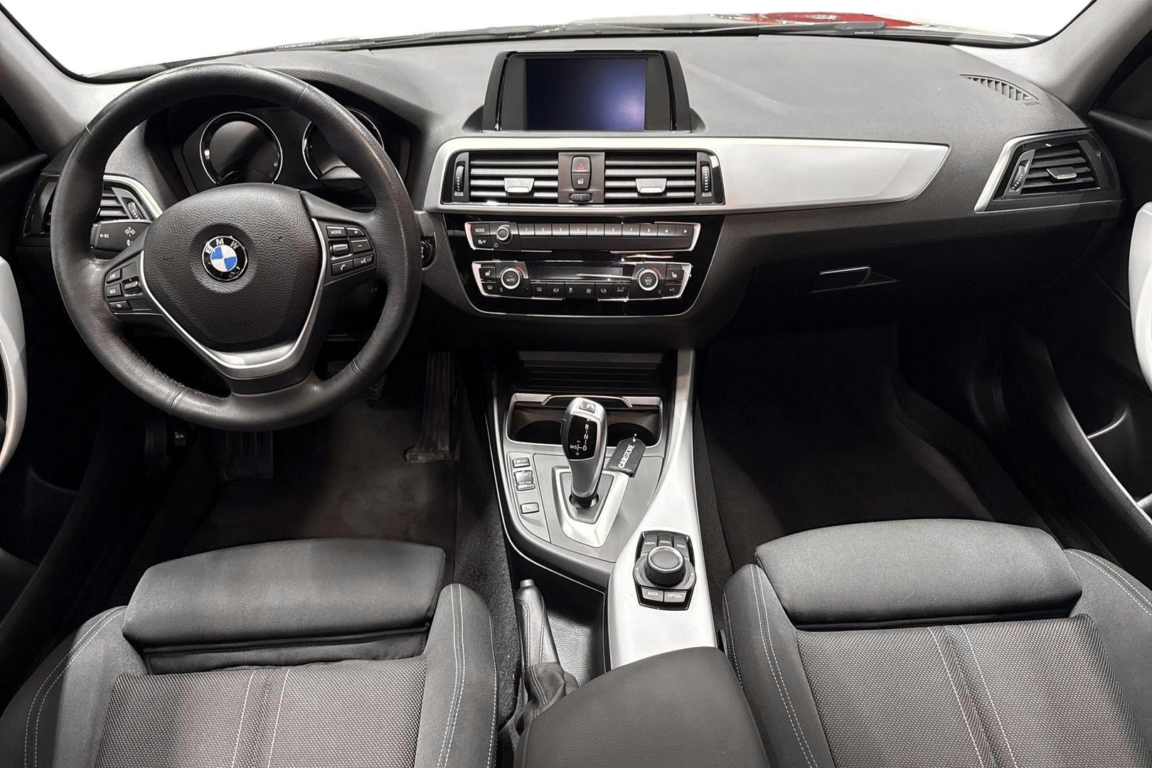 BMW 118 2019