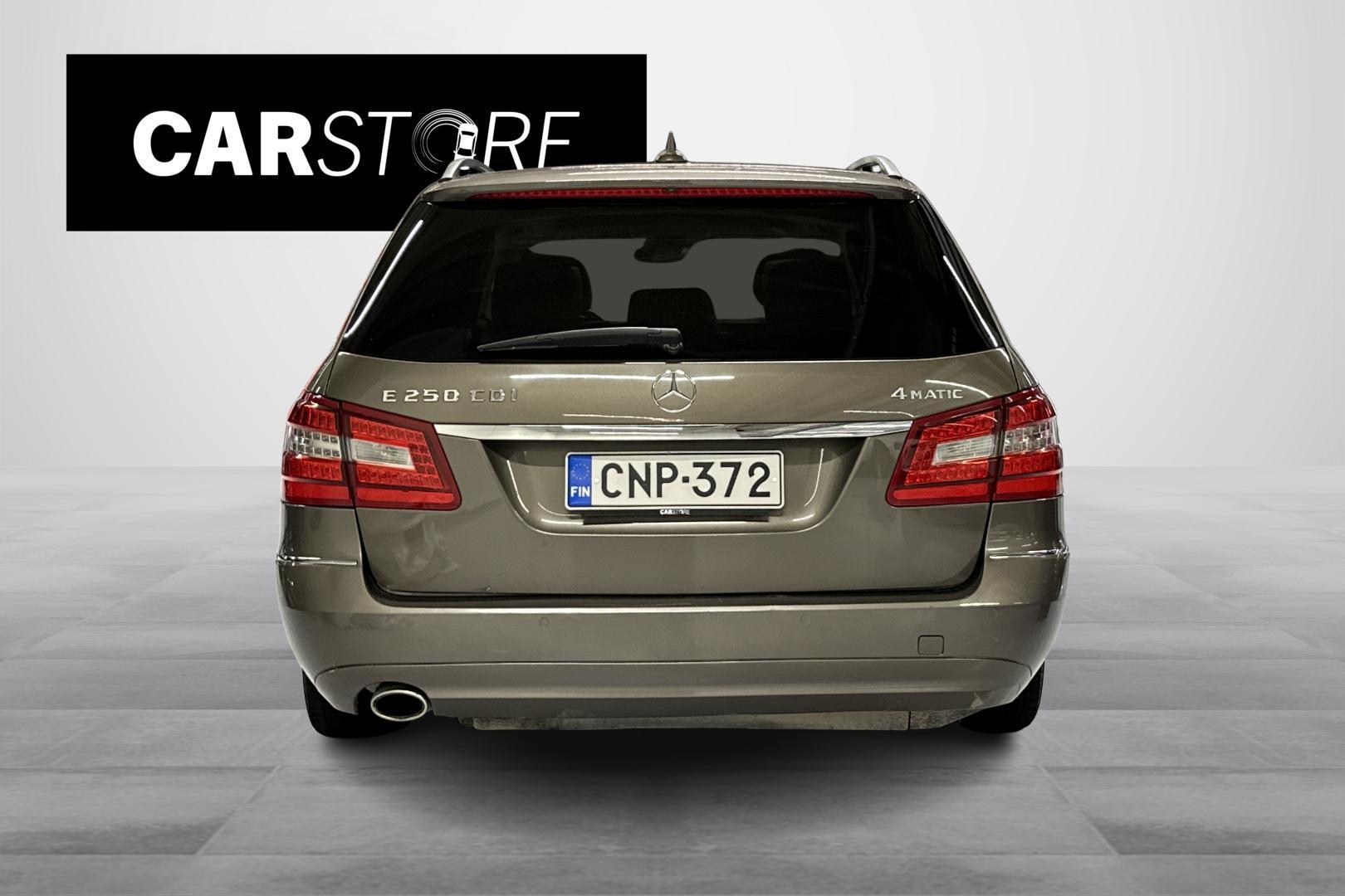 Mercedes-Benz E 2011