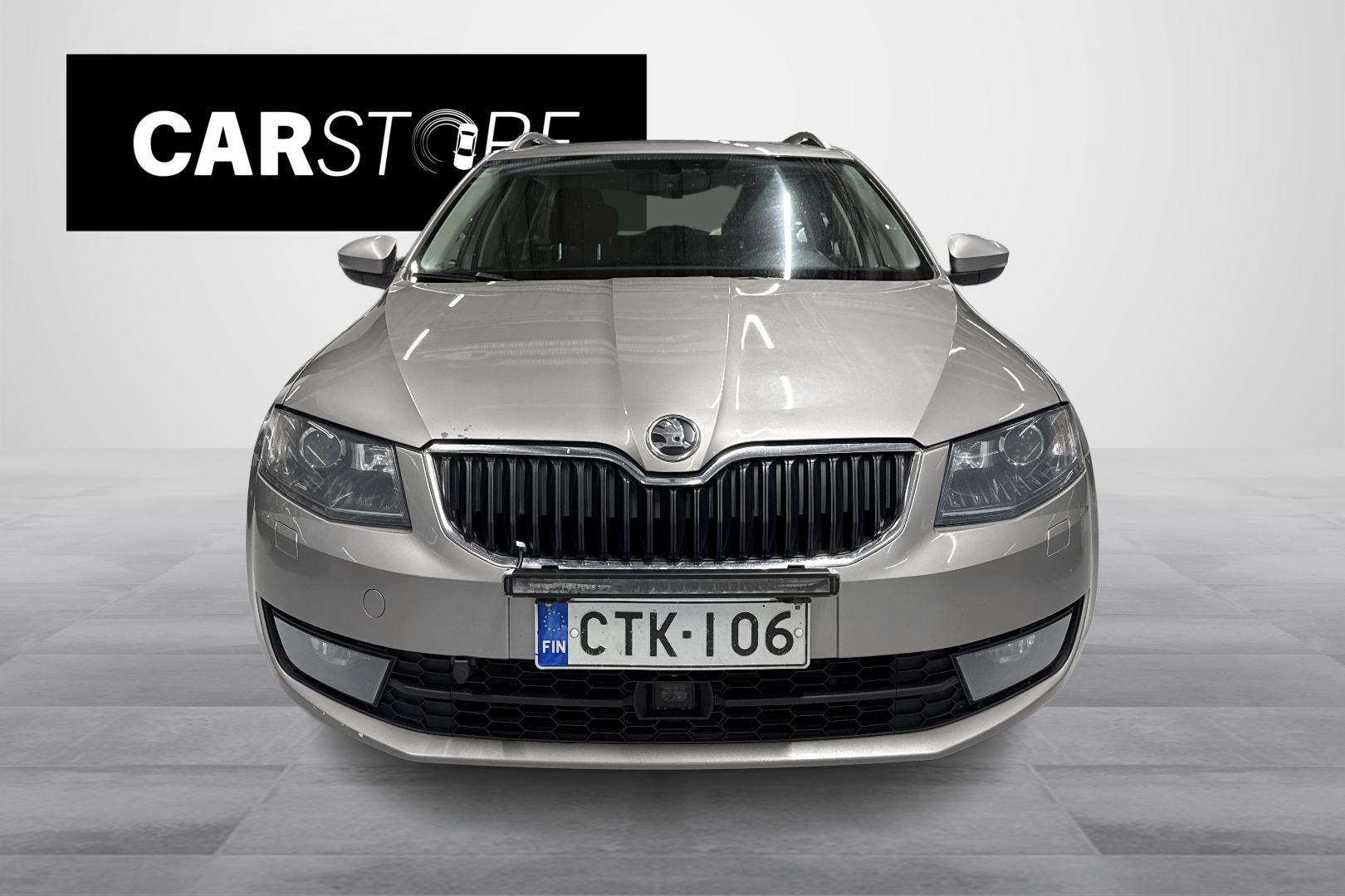 SKODA OCTAVIA 2015