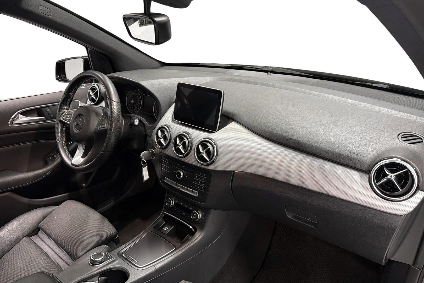 Mercedes-Benz B 2016