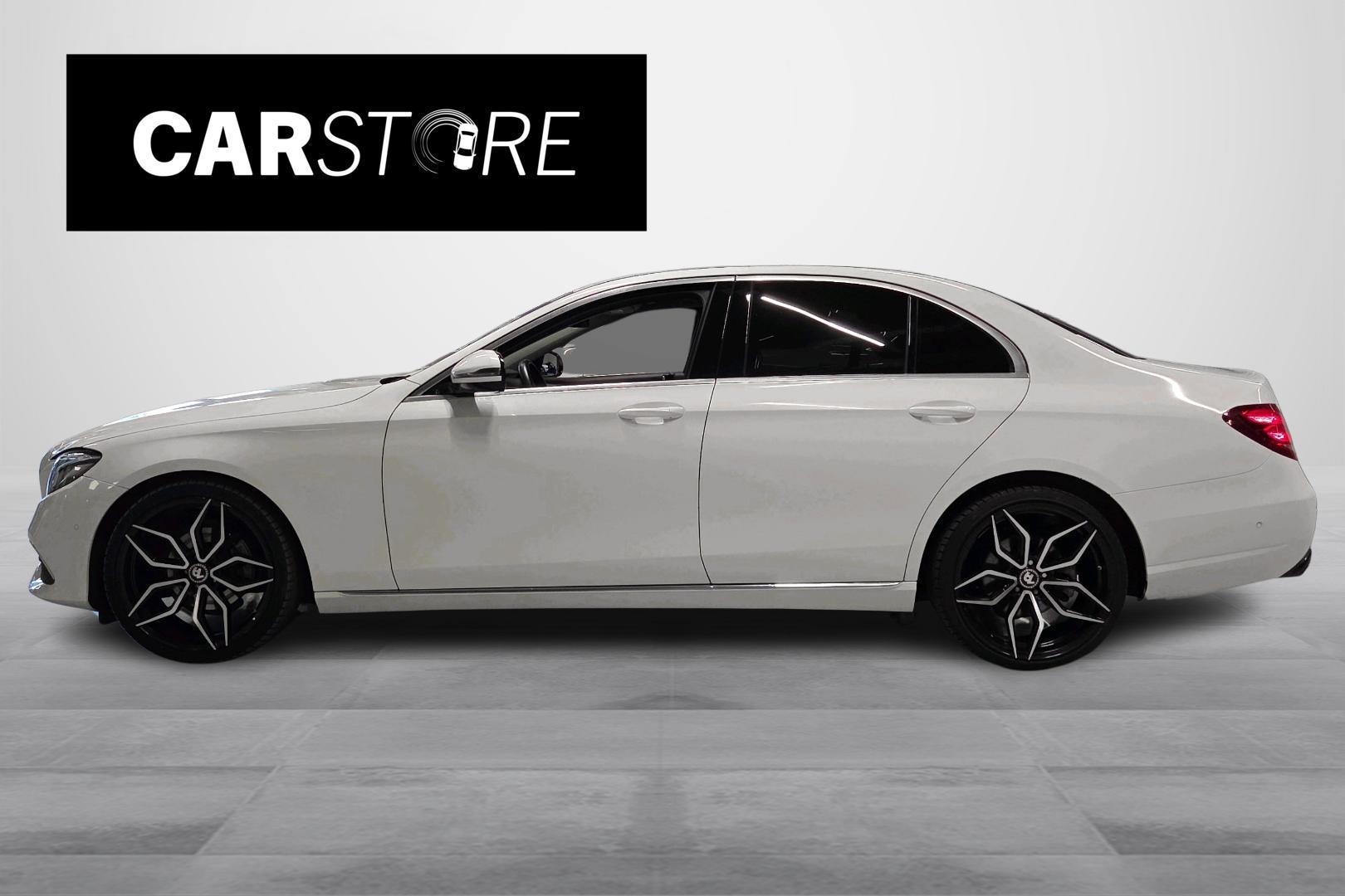 MERCEDES-BENZ E 5