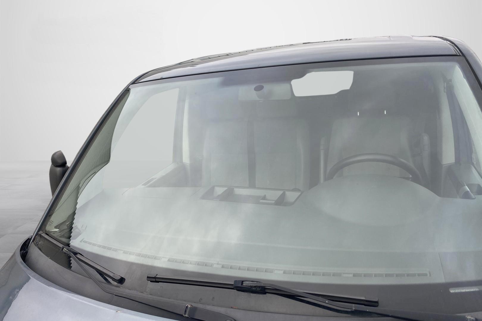 VOLKSWAGEN TRANSPORTER 2009