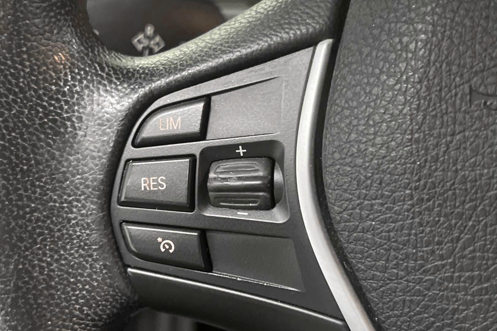 BMW 320 2016