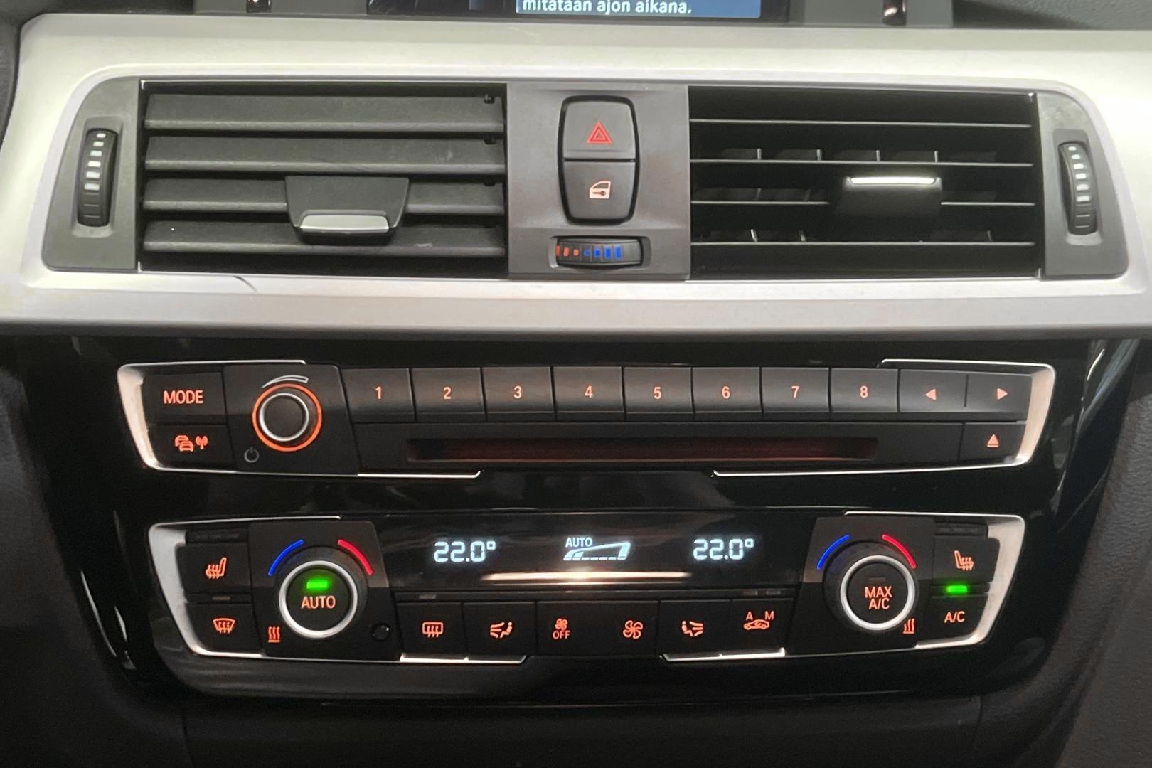 BMW 320 2016