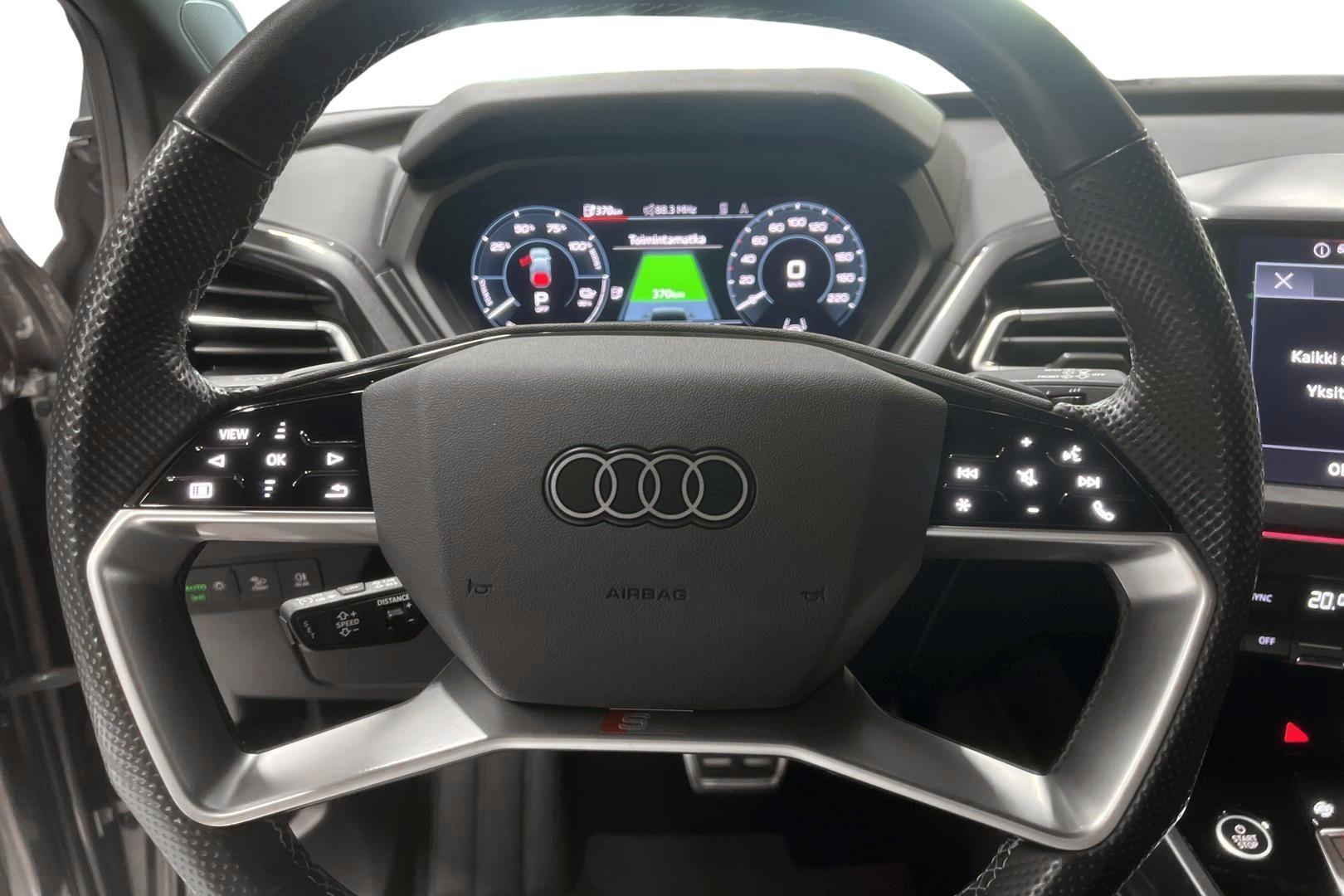 Audi Q4 e-tron 2023