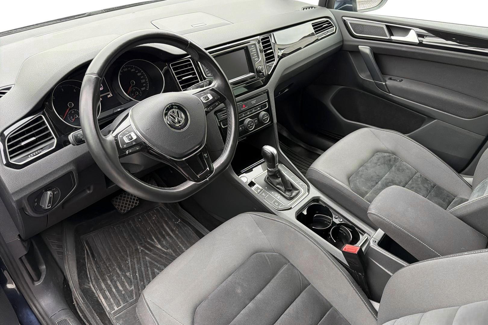 Volkswagen Golf Sportsvan 3