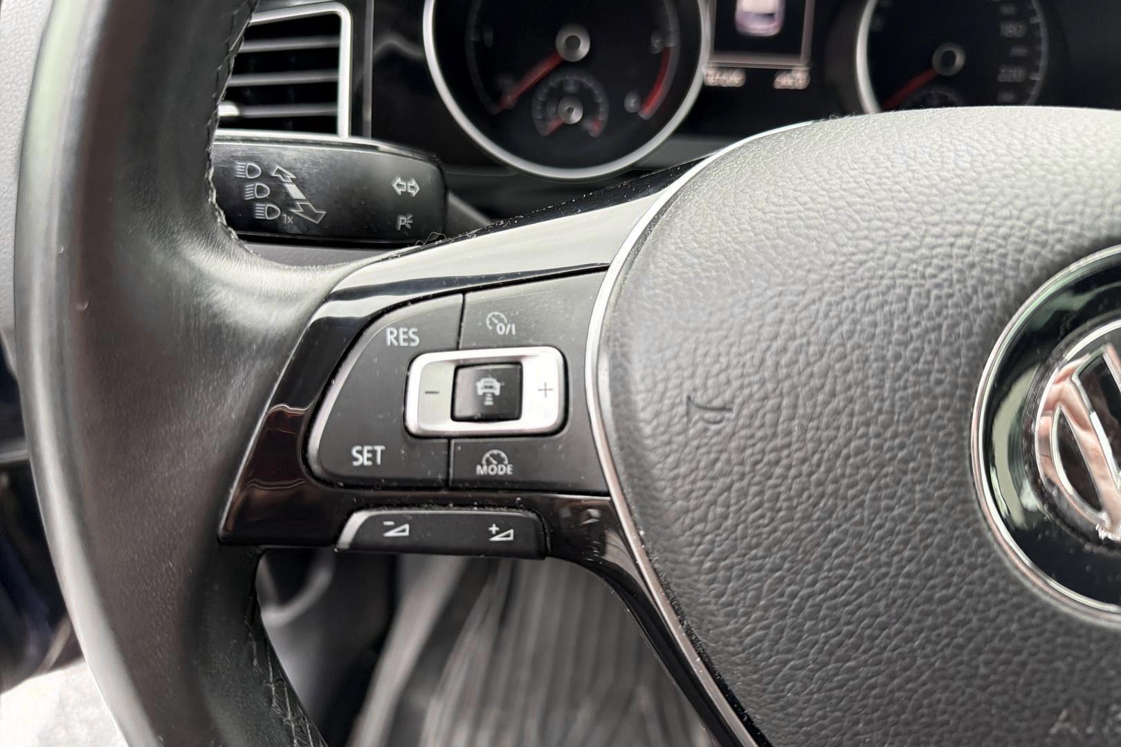 Volkswagen Golf Sportsvan 4