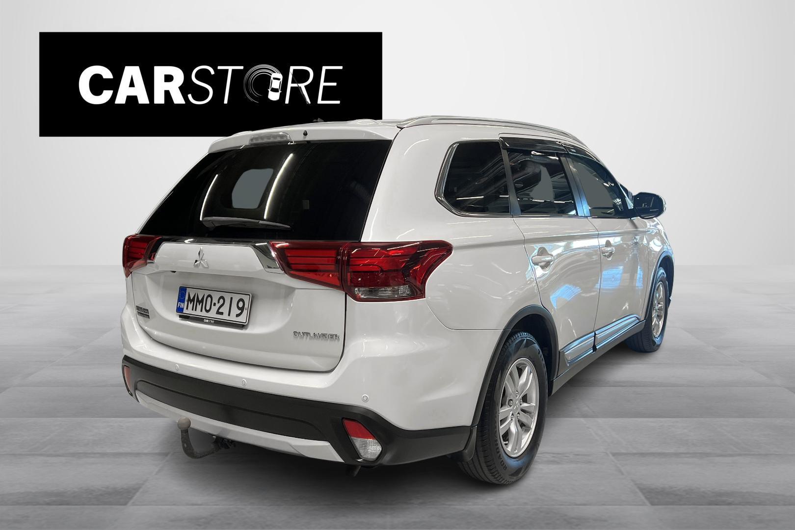 Mitsubishi Outlander 2016