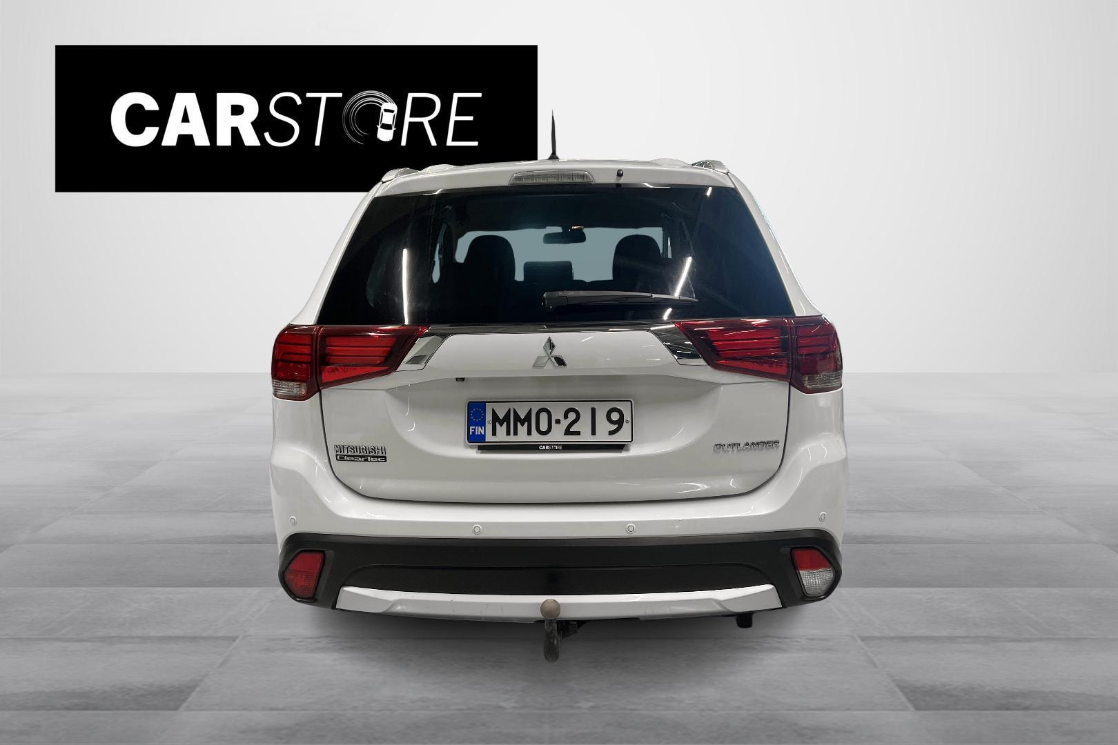Mitsubishi Outlander 2016