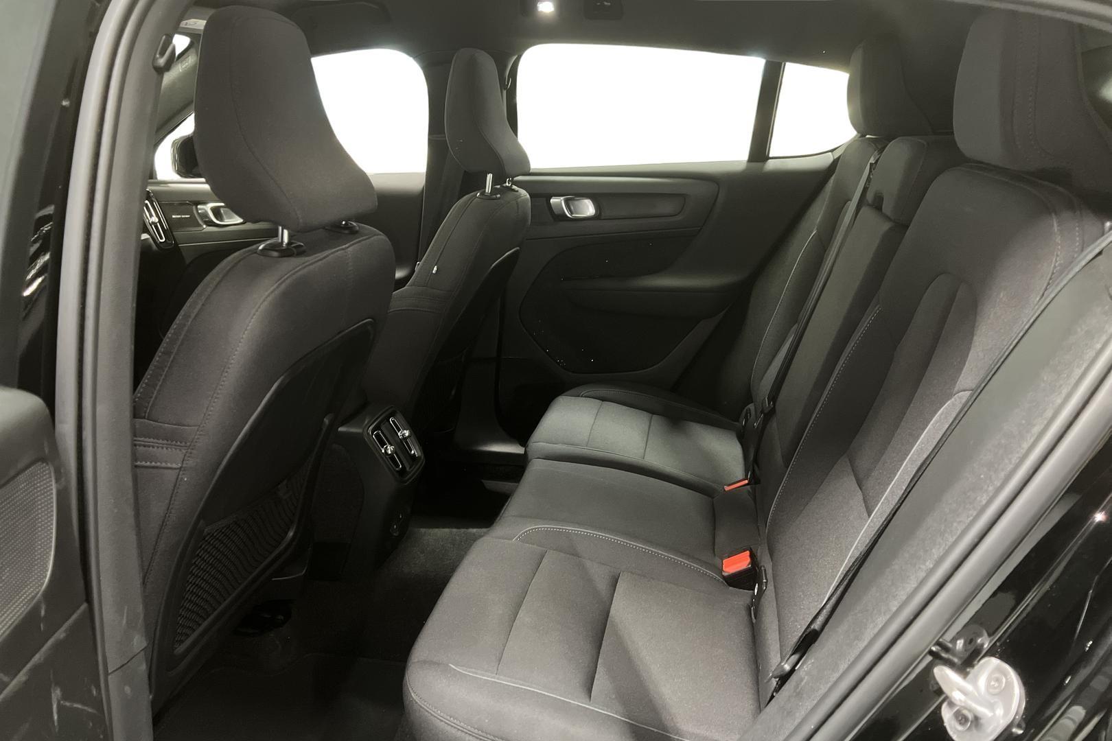 Volvo C40 11