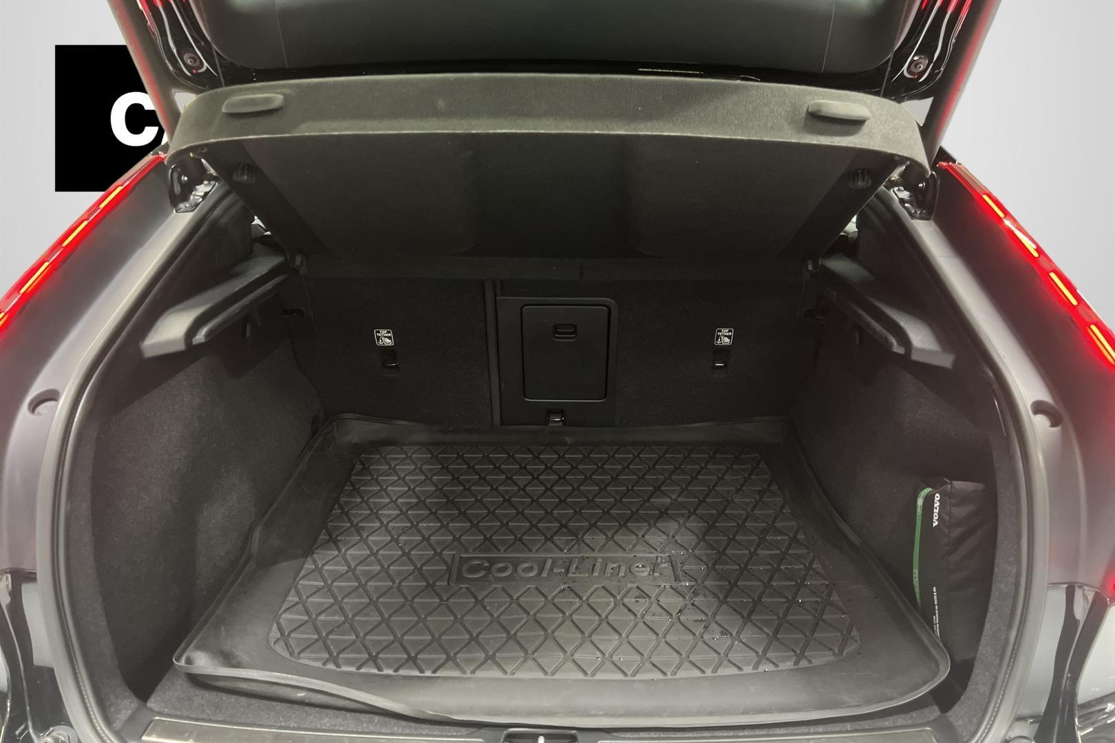 Volvo C40 13