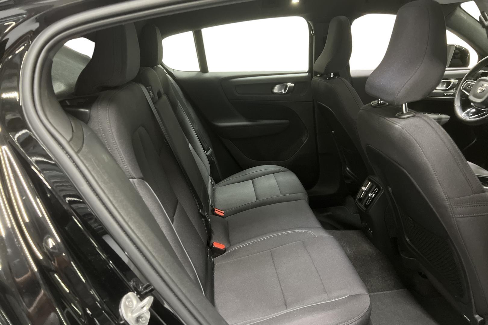 Volvo C40 14