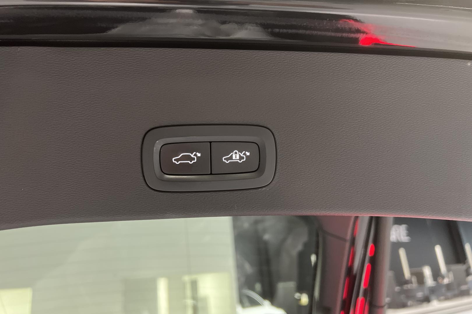 Volvo C40 17