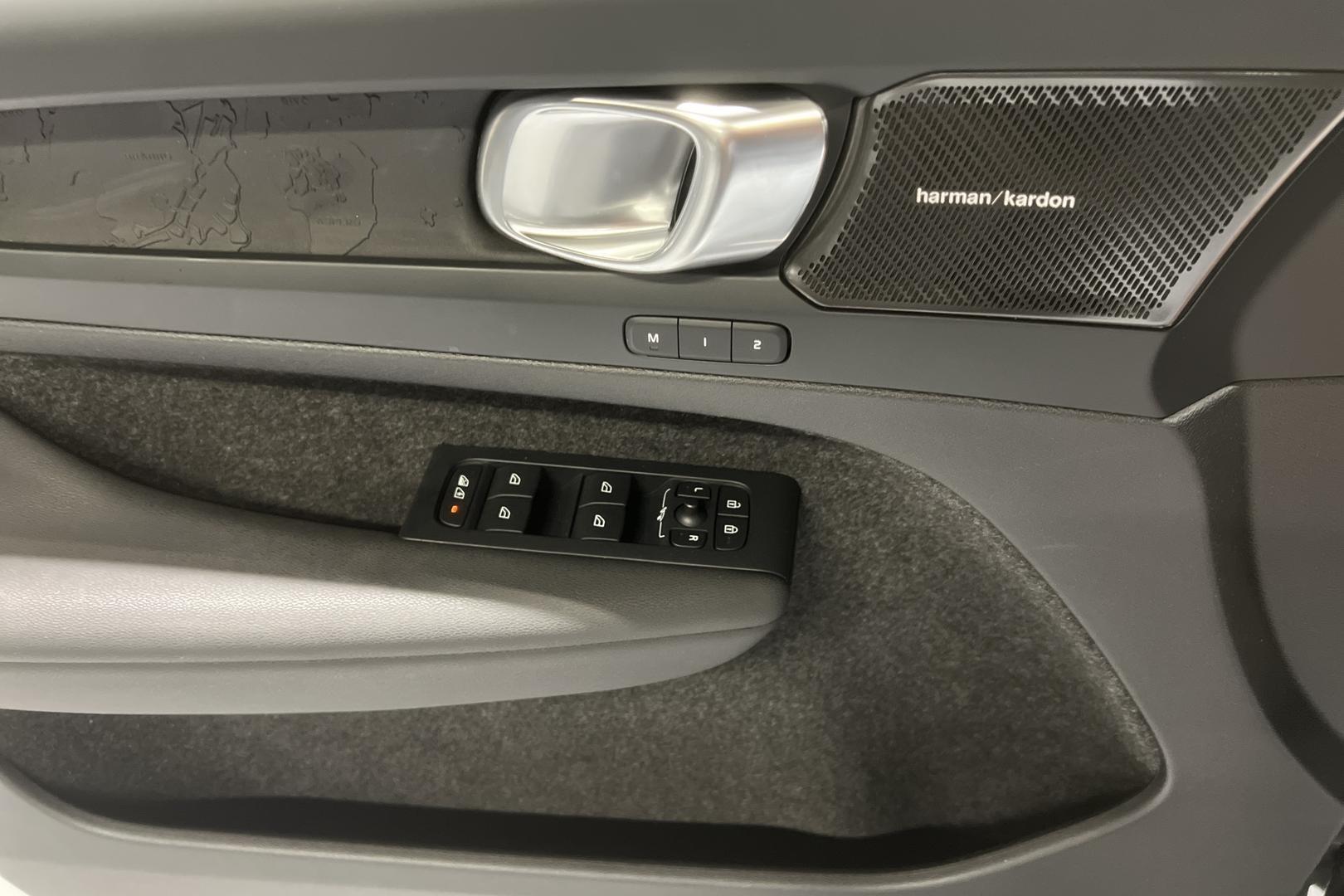 Volvo C40 21