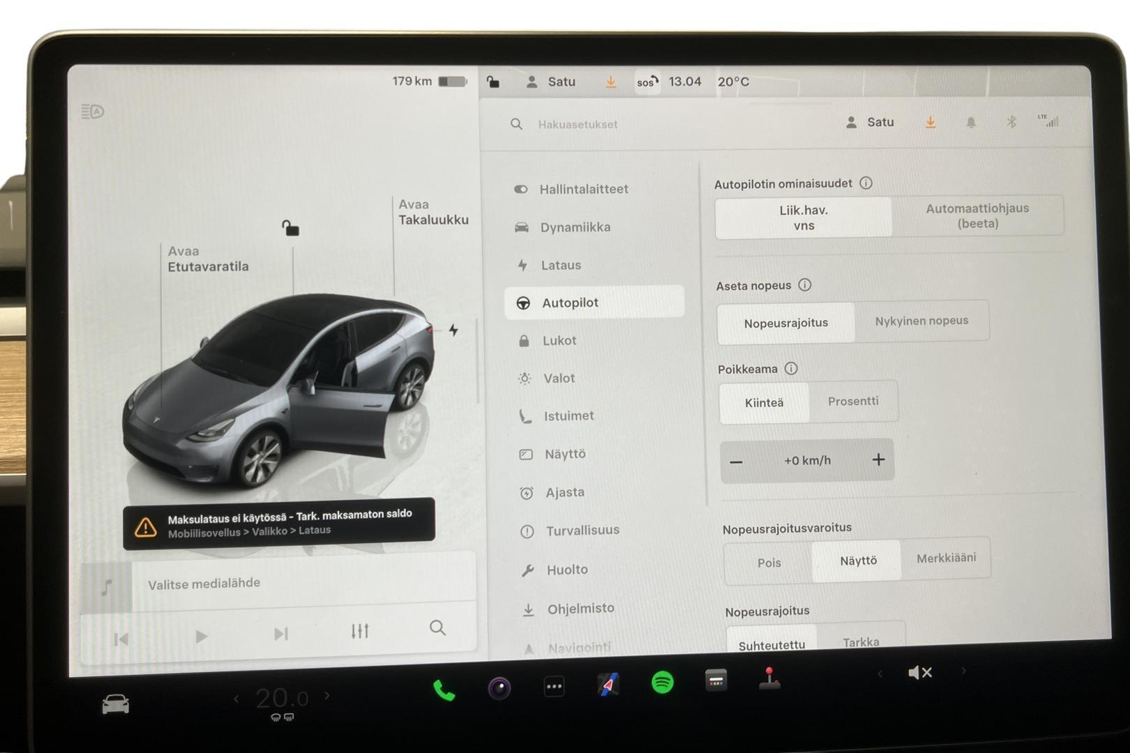 Tesla Model Y 2023