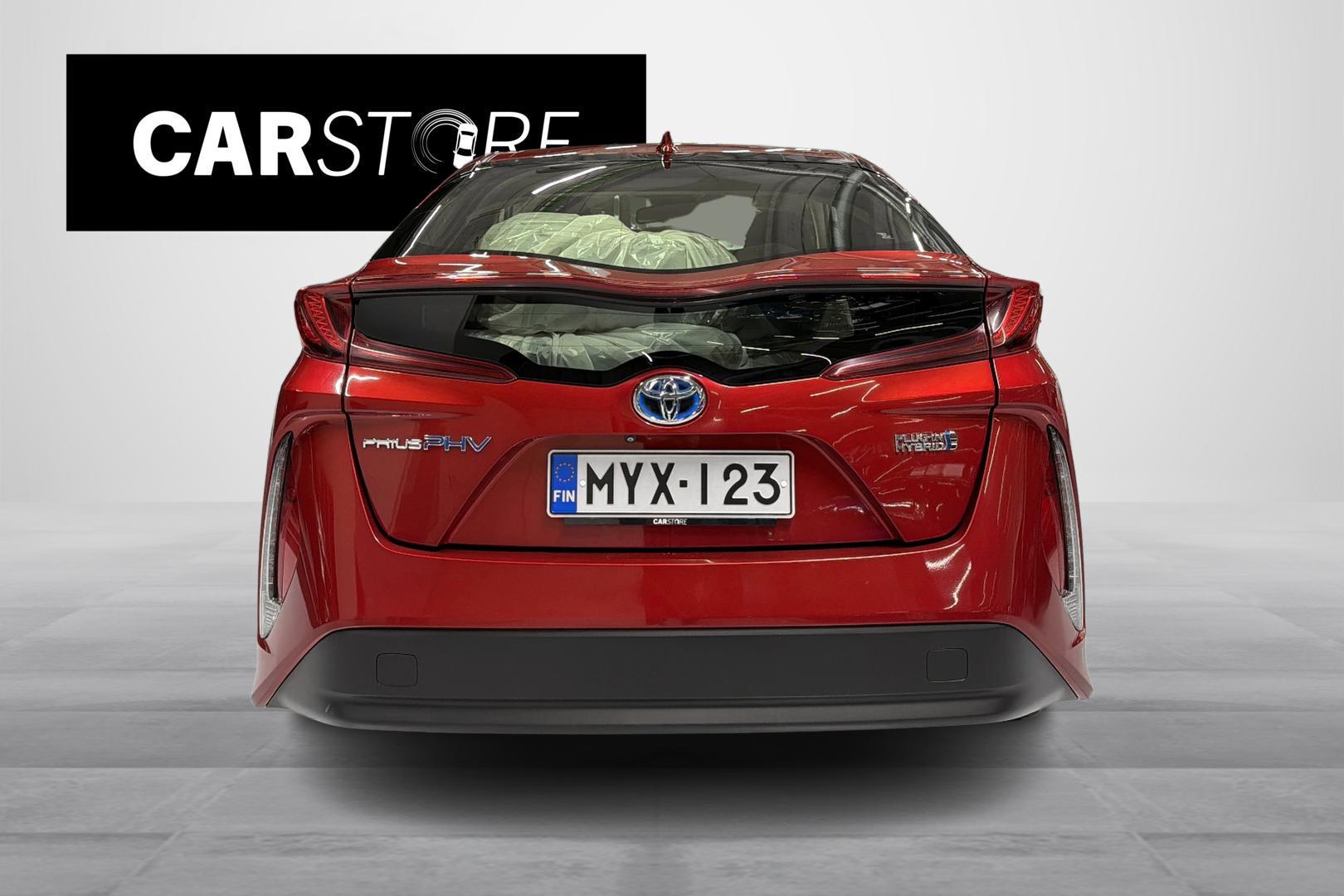 Toyota Prius Plug-in 2017