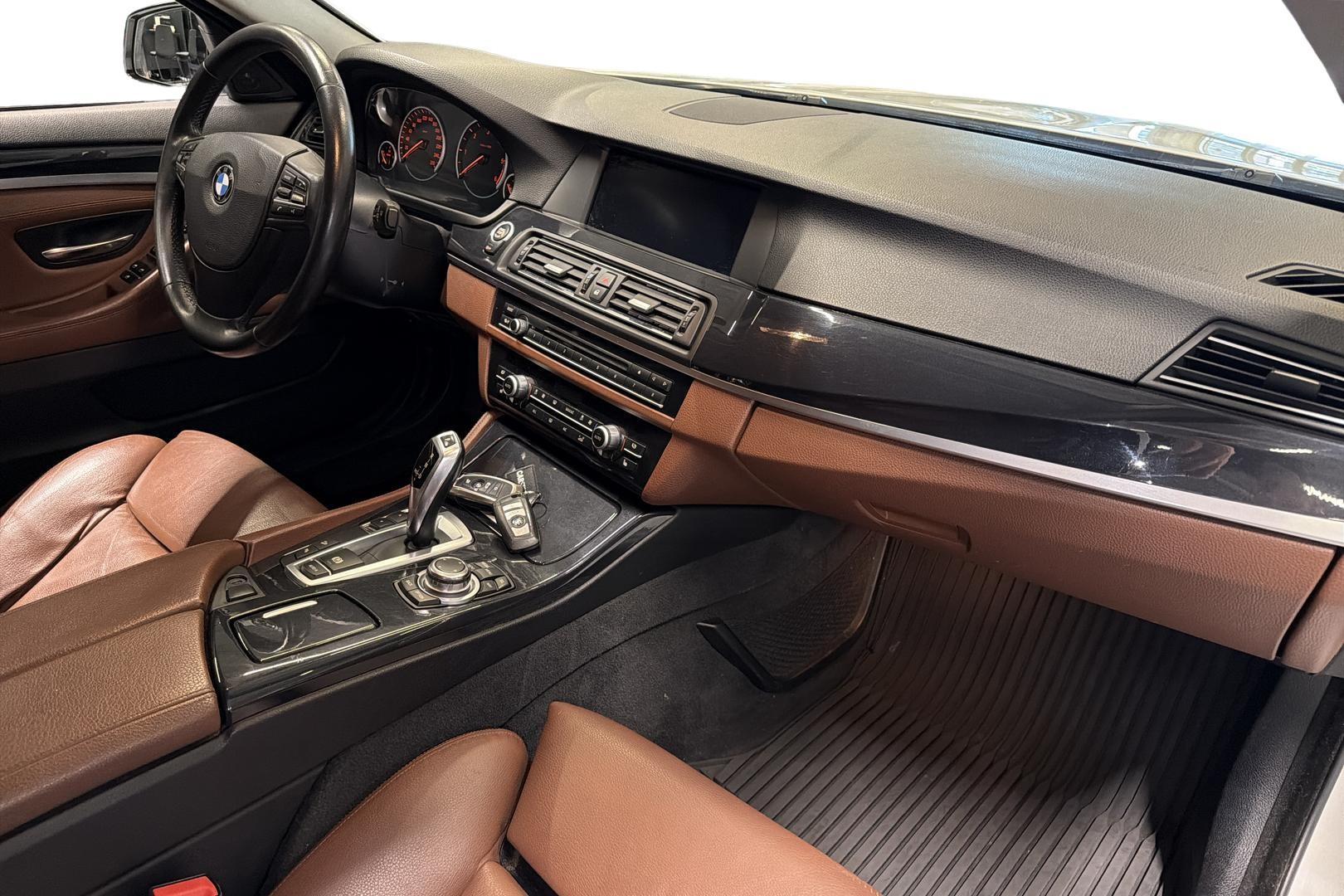 BMW 525 2013