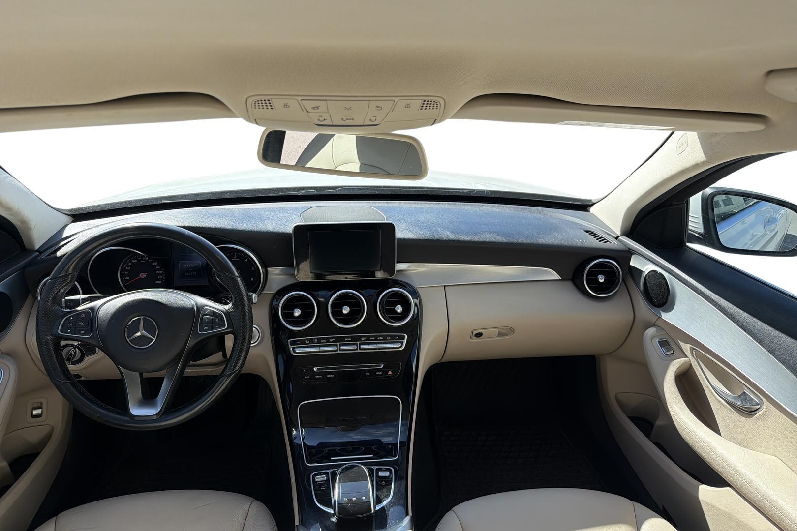 Mercedes-Benz C 2016